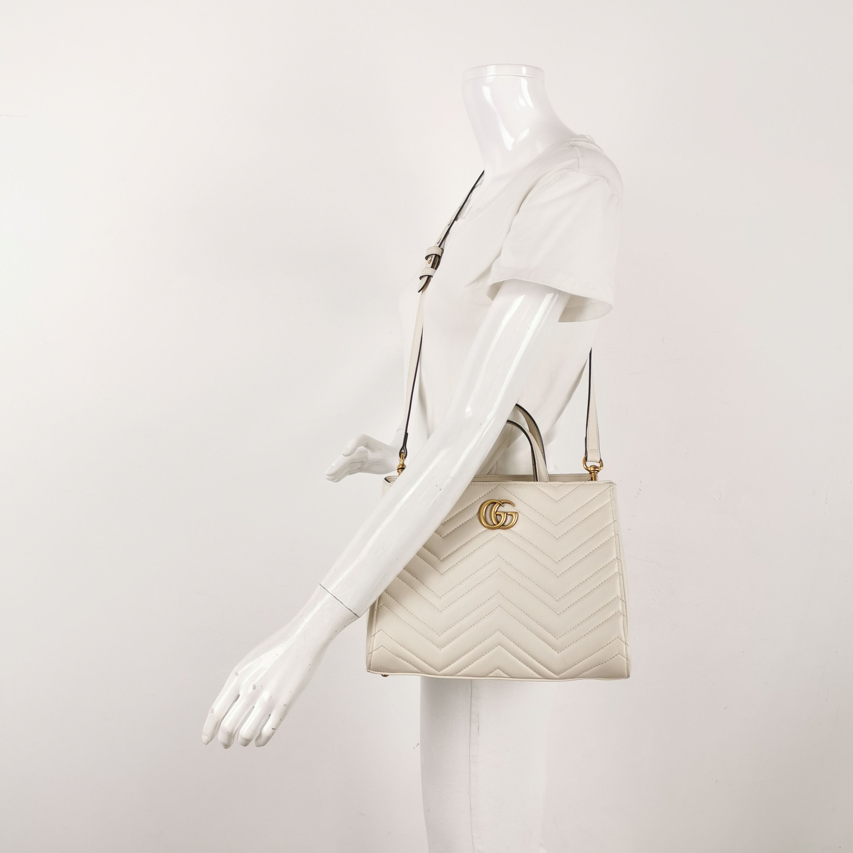 Gucci Gucci Women os Shoulder Bags Size ONE SIZE - 2 Thumbnail