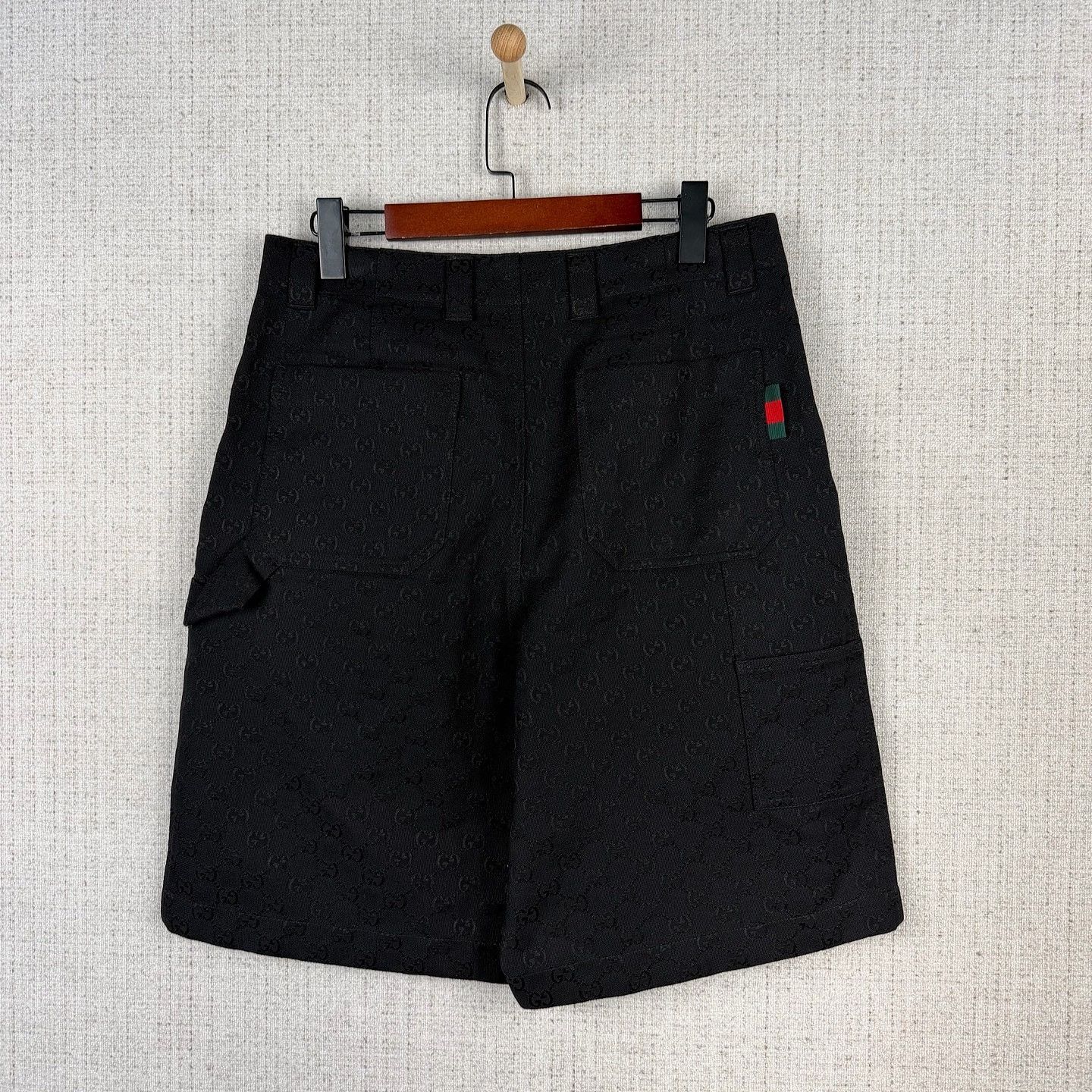 Gucci Gucci GG Canvas Logo Shorts Size 46 Size US 30 / EU 46 - 2 Thumbnail