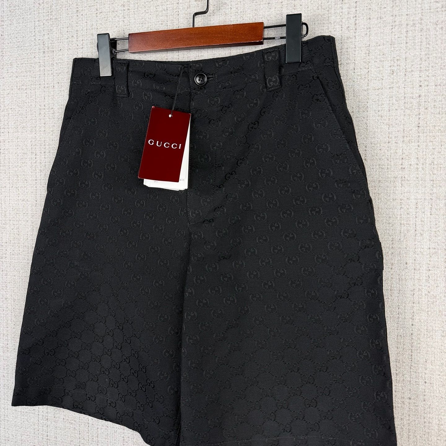 Gucci Gucci GG Canvas Logo Shorts Size 46 Size US 30 / EU 46 - 7 Thumbnail
