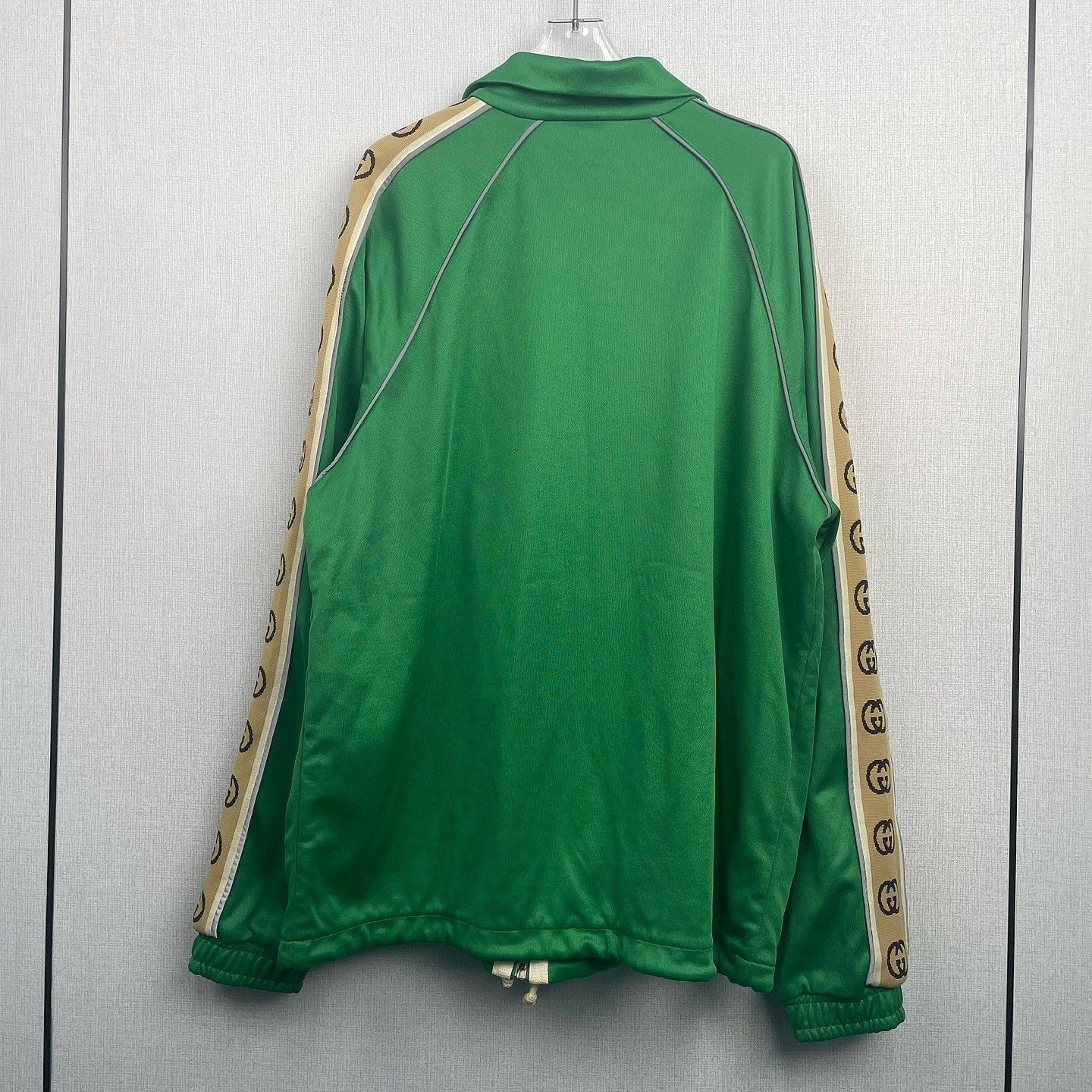 Gucci Gucci Logo Tape Track Jacket Size XL Size US XL / EU 56 / 4 - 2 Thumbnail