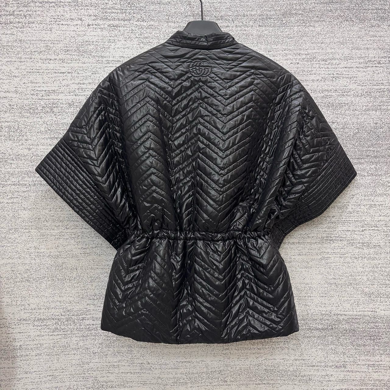 Gucci Gucci Quilted Vest Size 38 Size XS / US 0-2 / IT 36-38 - 2 Thumbnail