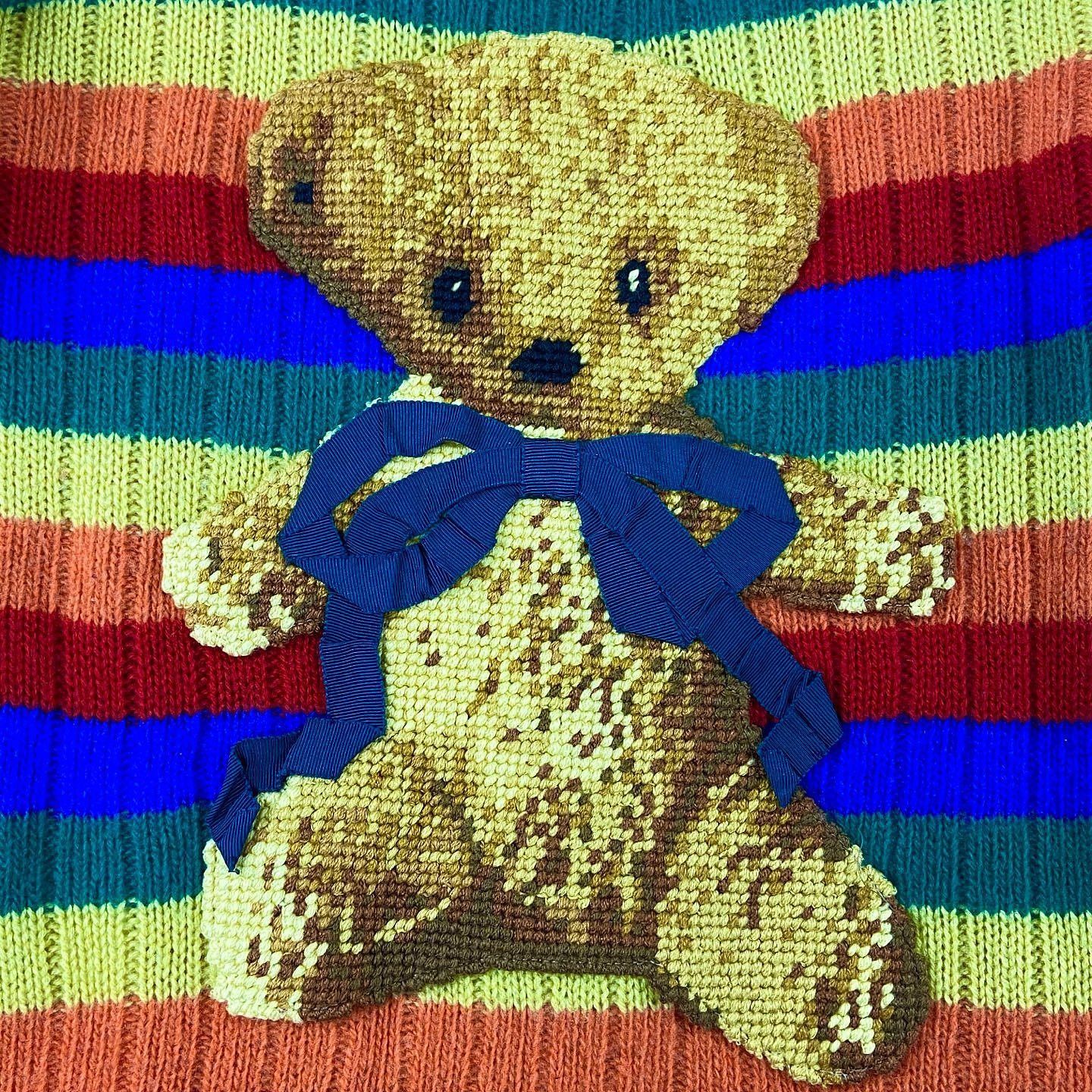 Gucci GUCCI Rainbow Stripe Bear Sweater Size XS Size US XS / EU 42 / 0 - 6 Thumbnail