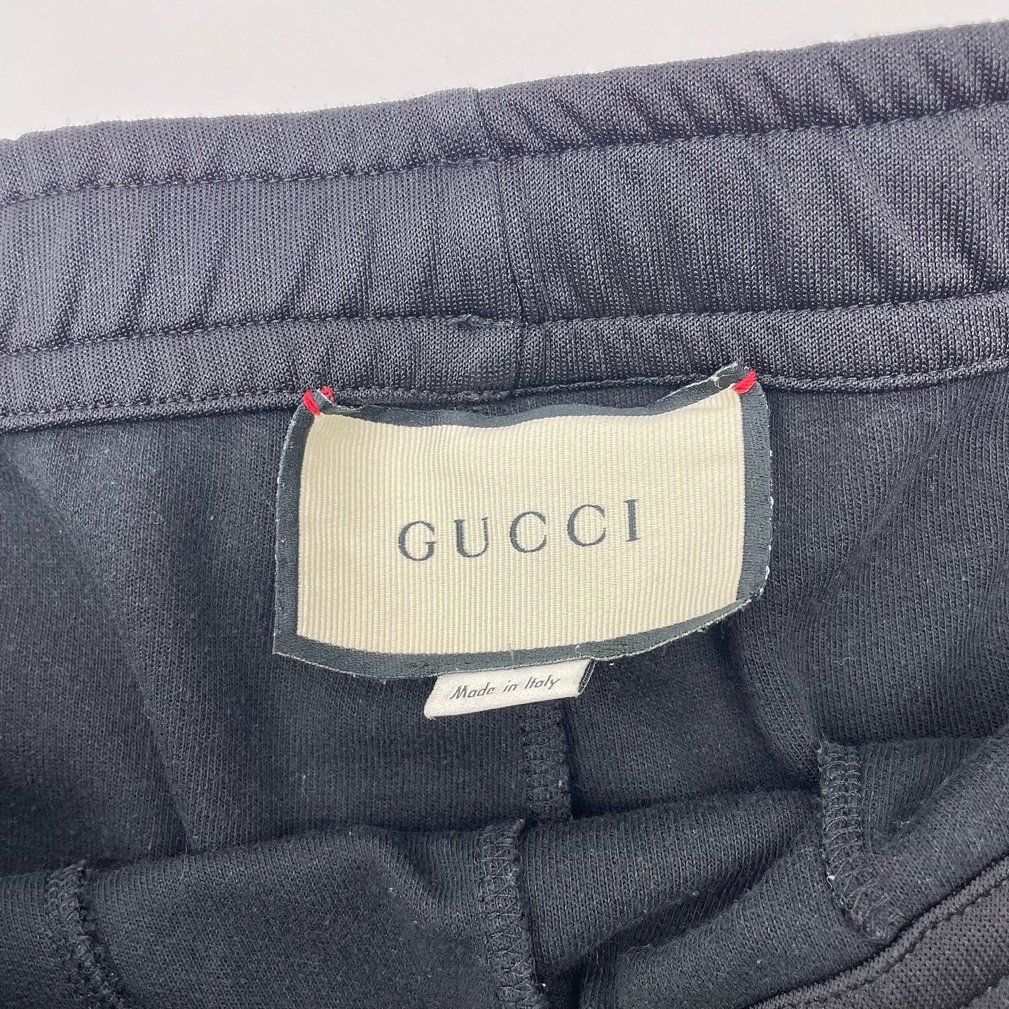 Gucci Gucci Logo Side Tape Shorts Size M Size US 32 / EU 48 - 3 Thumbnail