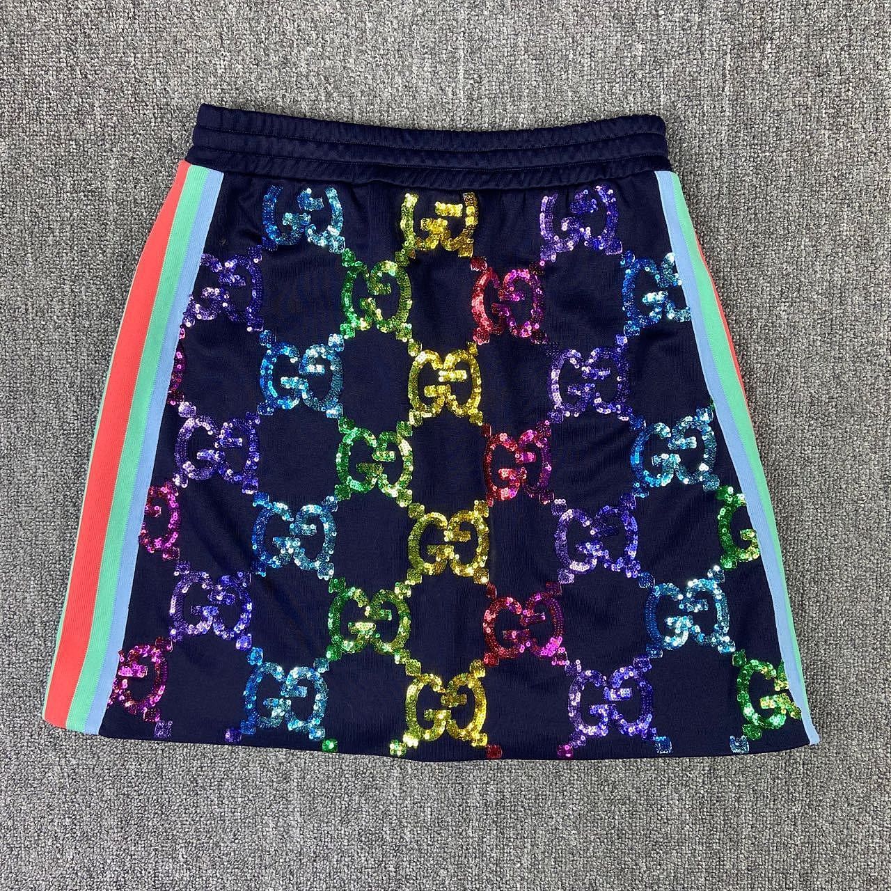 Gucci Gucci Rainbow Sequin GG Mini Skirt Size S Size 26" / US 2 / IT 38 - 2 Thumbnail