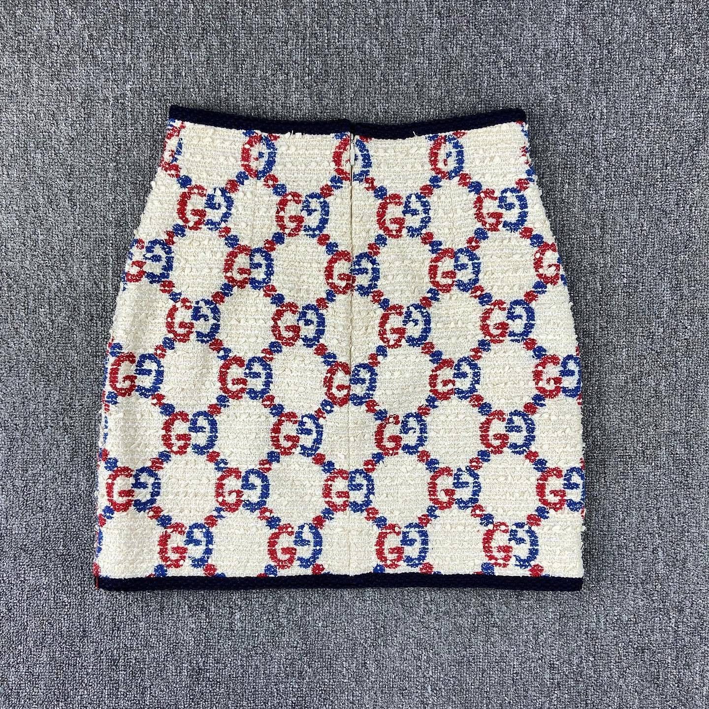 Gucci Gucci GG Logo Knit Skirt IT 38 Size 26" / US 2 / IT 38 - 2 Thumbnail