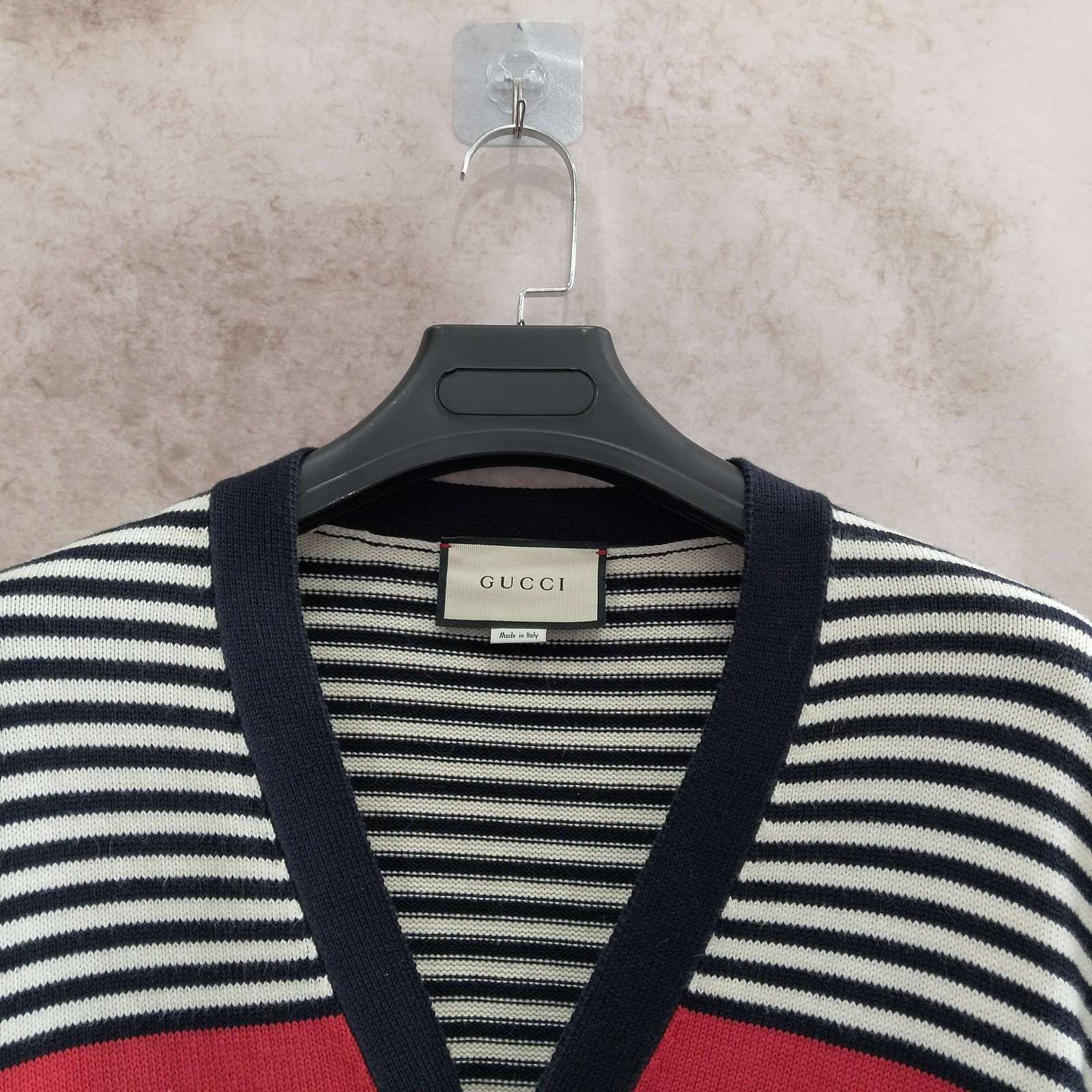 Gucci Gucci GG Logo Cardigan Size L Size US L / EU 52-54 / 3 - 6 Thumbnail