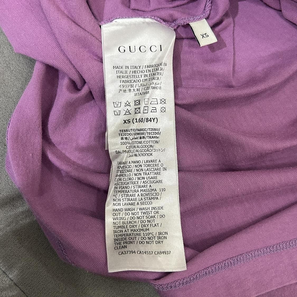 Gucci Gucci Sexiness Logo T-Shirt Size XS Size XS / US 0-2 / IT 36-38 - 4 Thumbnail