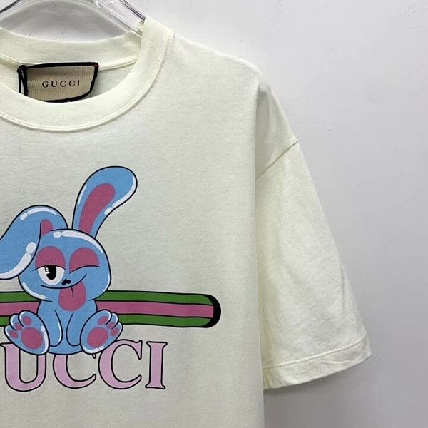 Gucci Gucci Rabbit Print T-Shirt Size S Size S / US 4 / IT 40 - 3 Thumbnail
