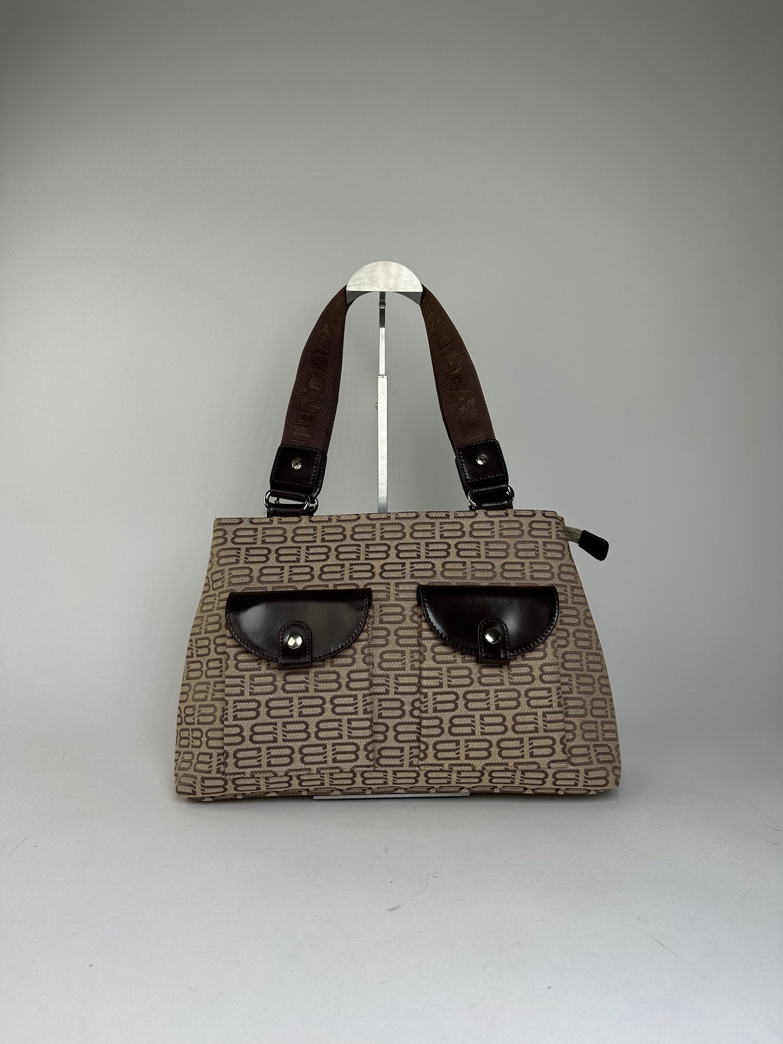 Balenciaga Beige Canvas Leather Monogram Tote Bag Size ONE SIZE - 11 Thumbnail