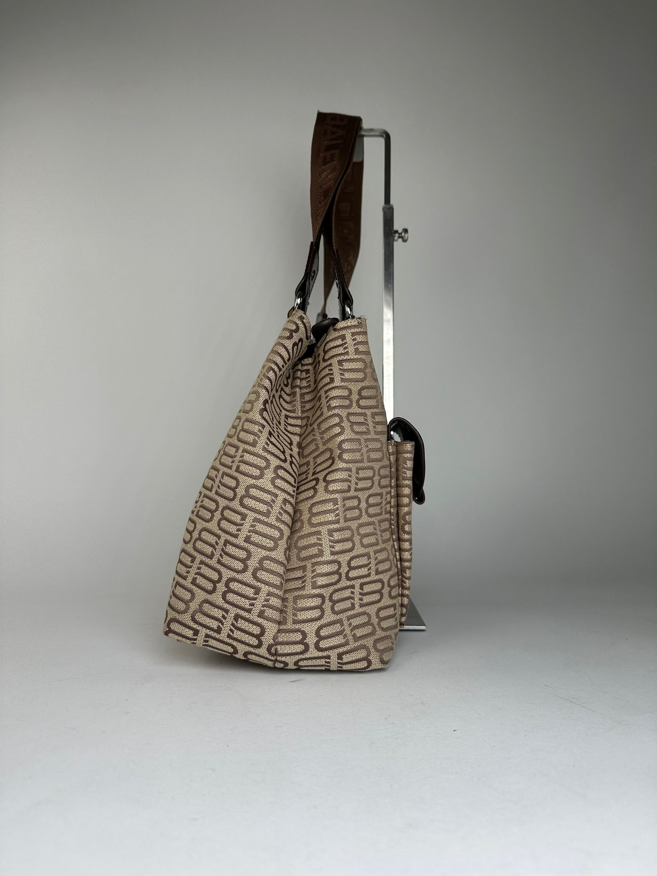 Balenciaga Beige Canvas Leather Monogram Tote Bag Size ONE SIZE - 5 Thumbnail