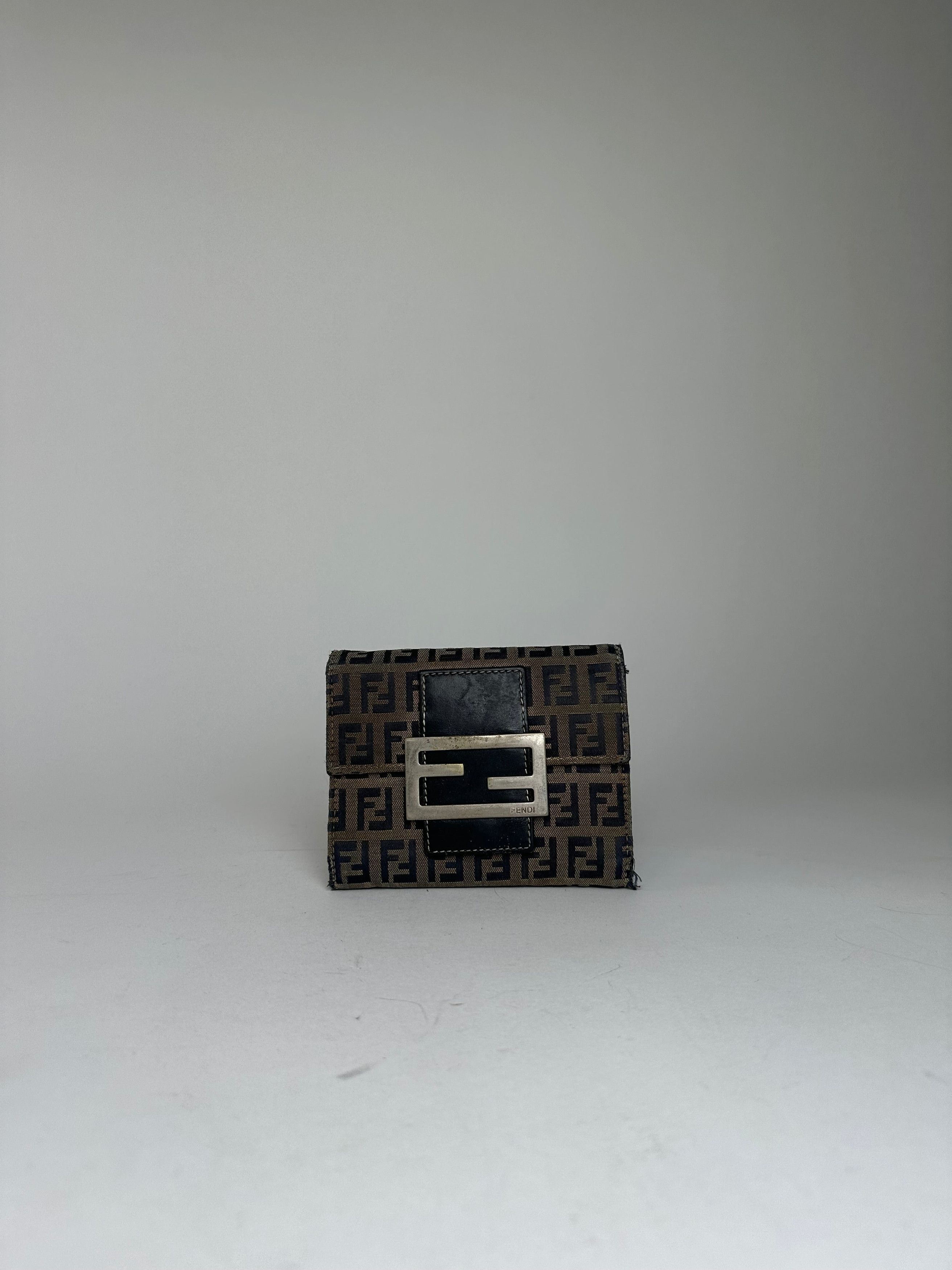 Fendi Vintage Fabric Wallet Brown Size ONE SIZE - 11 Thumbnail