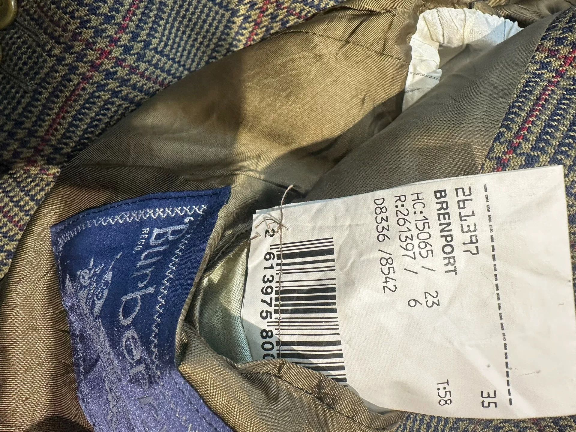 Burberry Burberry Classic Pure Wool Suit Size US M / EU 48-50 / 2 - 4 Thumbnail