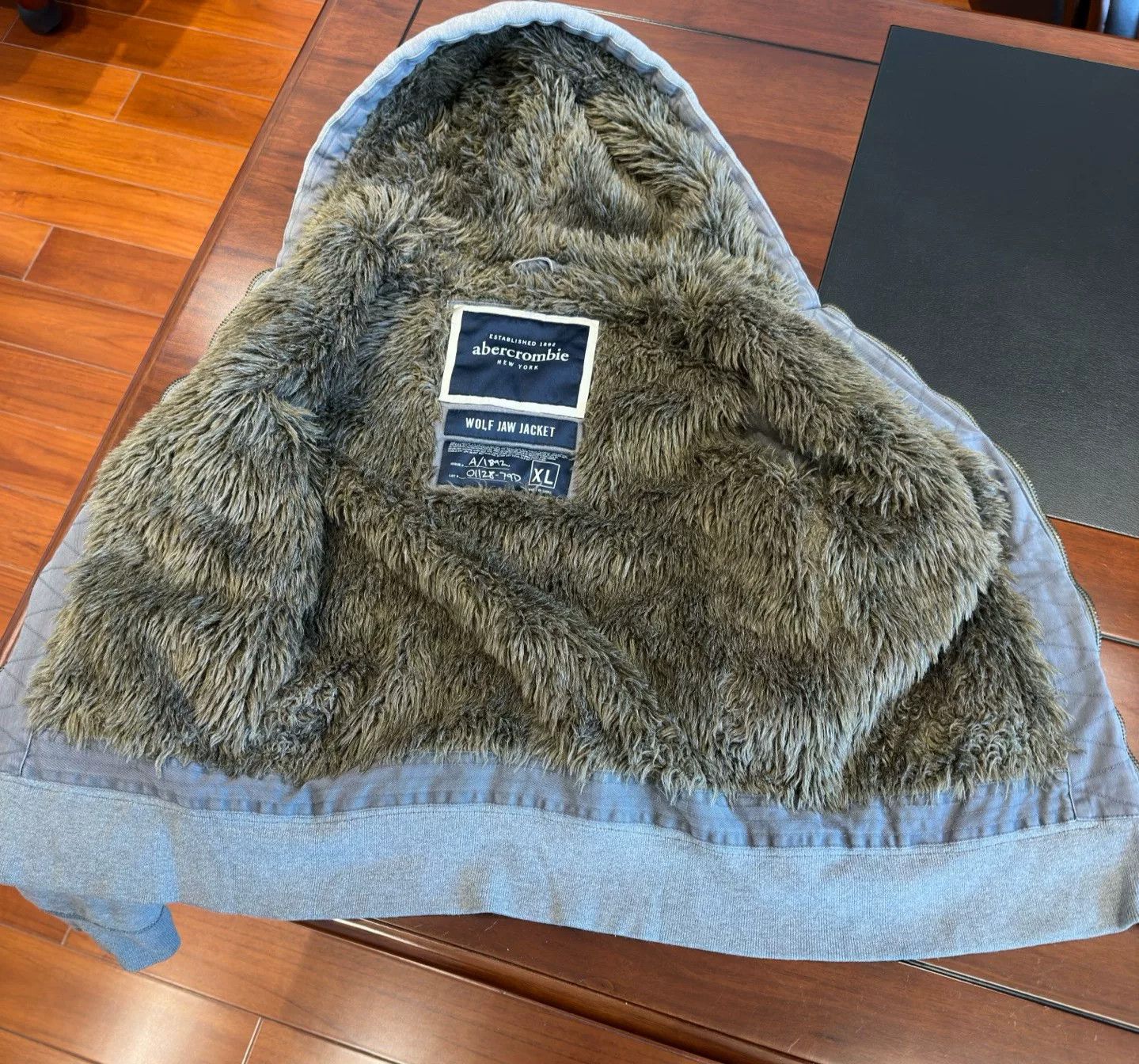 Jack Wolfskin Abercrombie Wolf Jaw Hoodie Size US XL / EU 56 / 4 - 5 Thumbnail