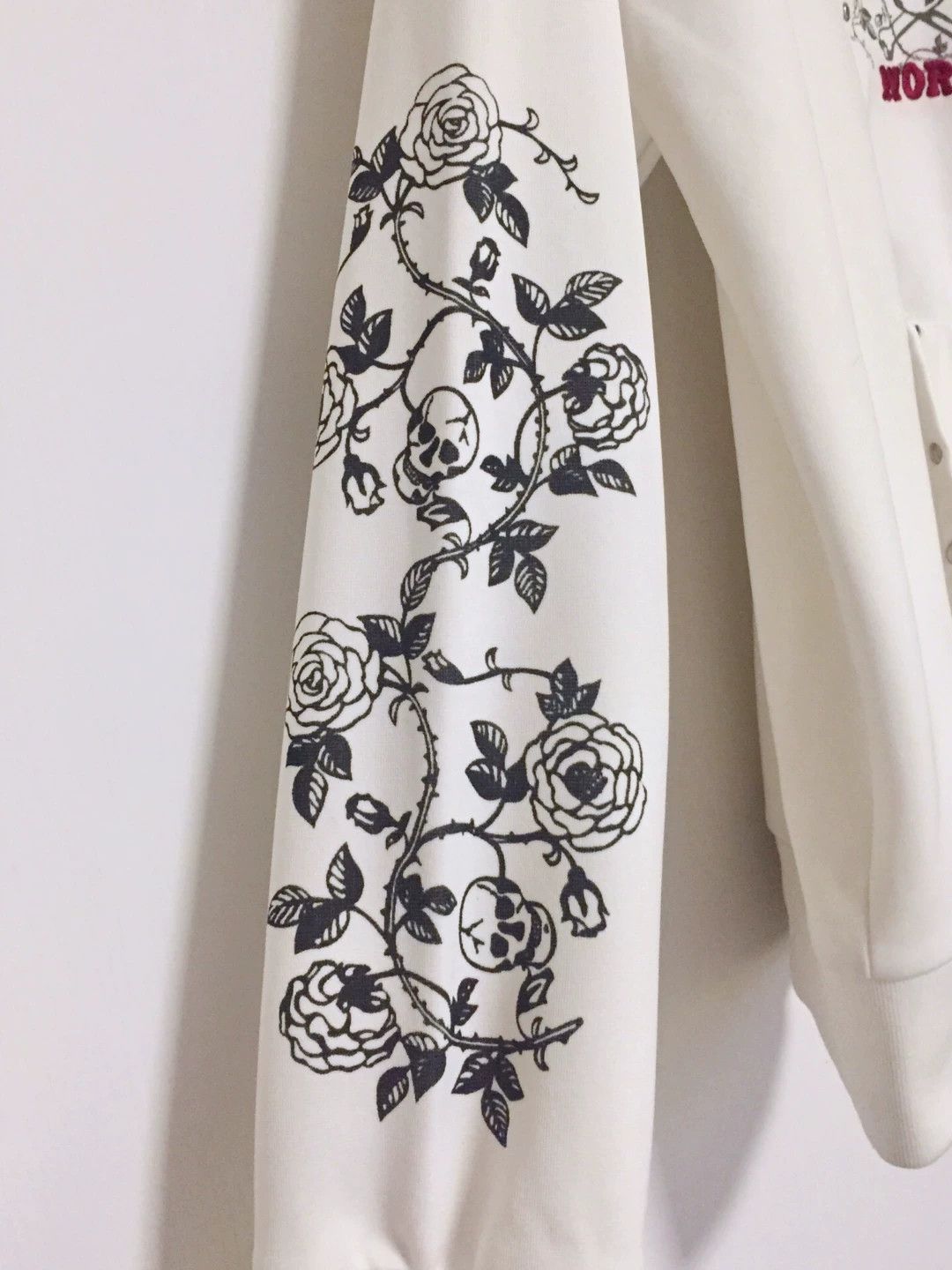 TUKI Punk Tinks Hooded Cardigan Skull Rose Size US M / EU 48-50 / 2 - 3 Thumbnail