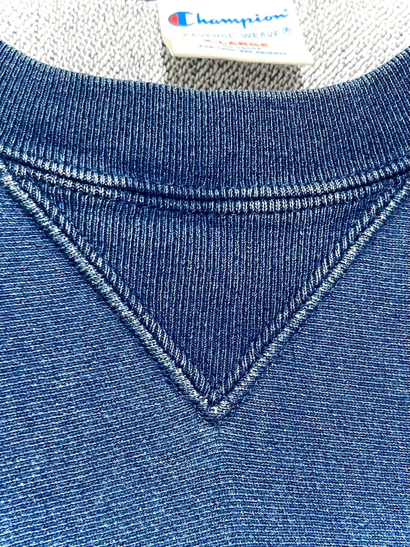 Champion Champion Reverse Weave Indigo Sweatshirt Size US XL / EU 56 / 4 - 2 Thumbnail