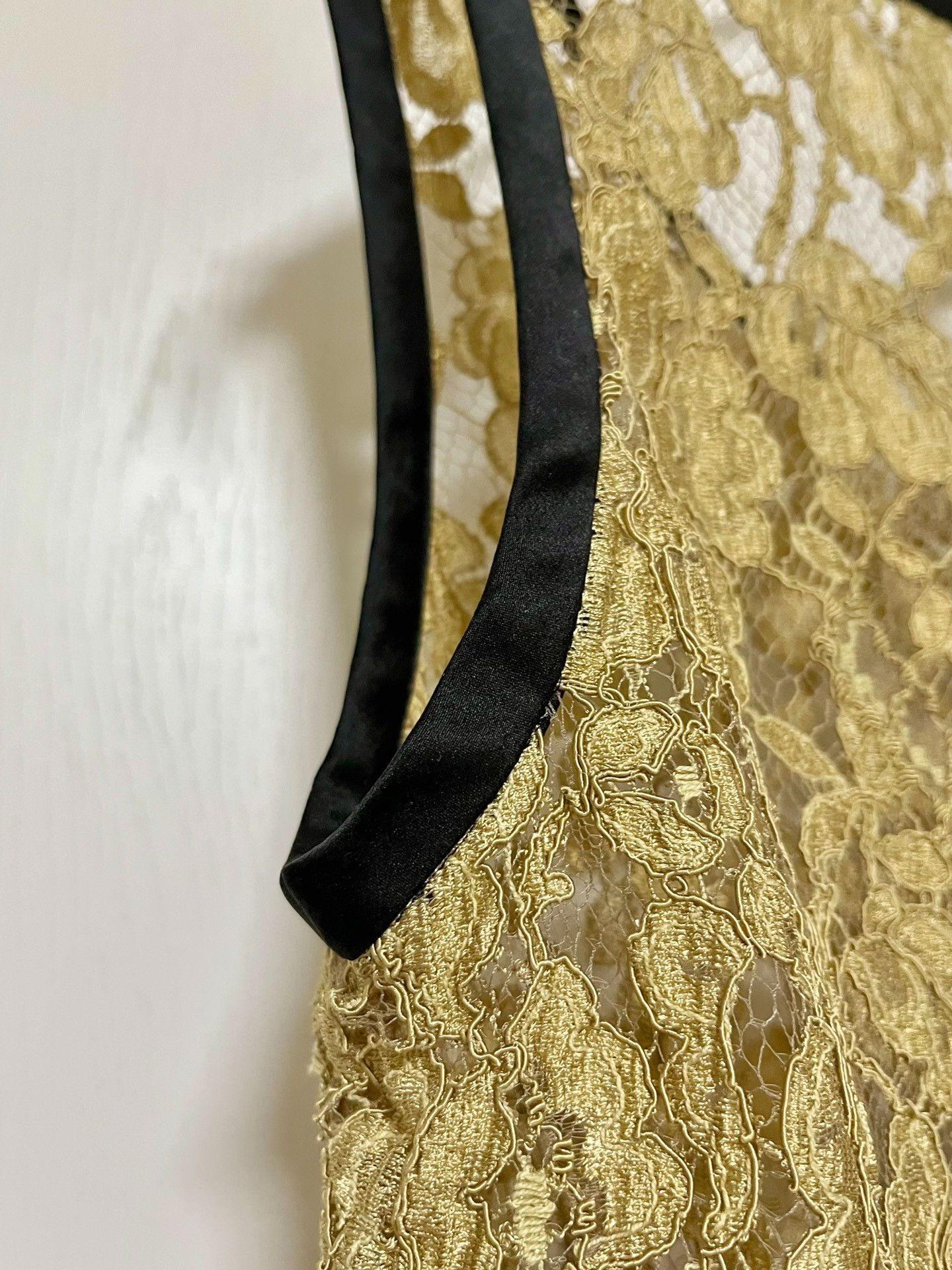 Dolce & Gabbana Dolce Gabbana Gold Lace Vest Size M / US 6-8 / IT 42-44 - 2 Thumbnail