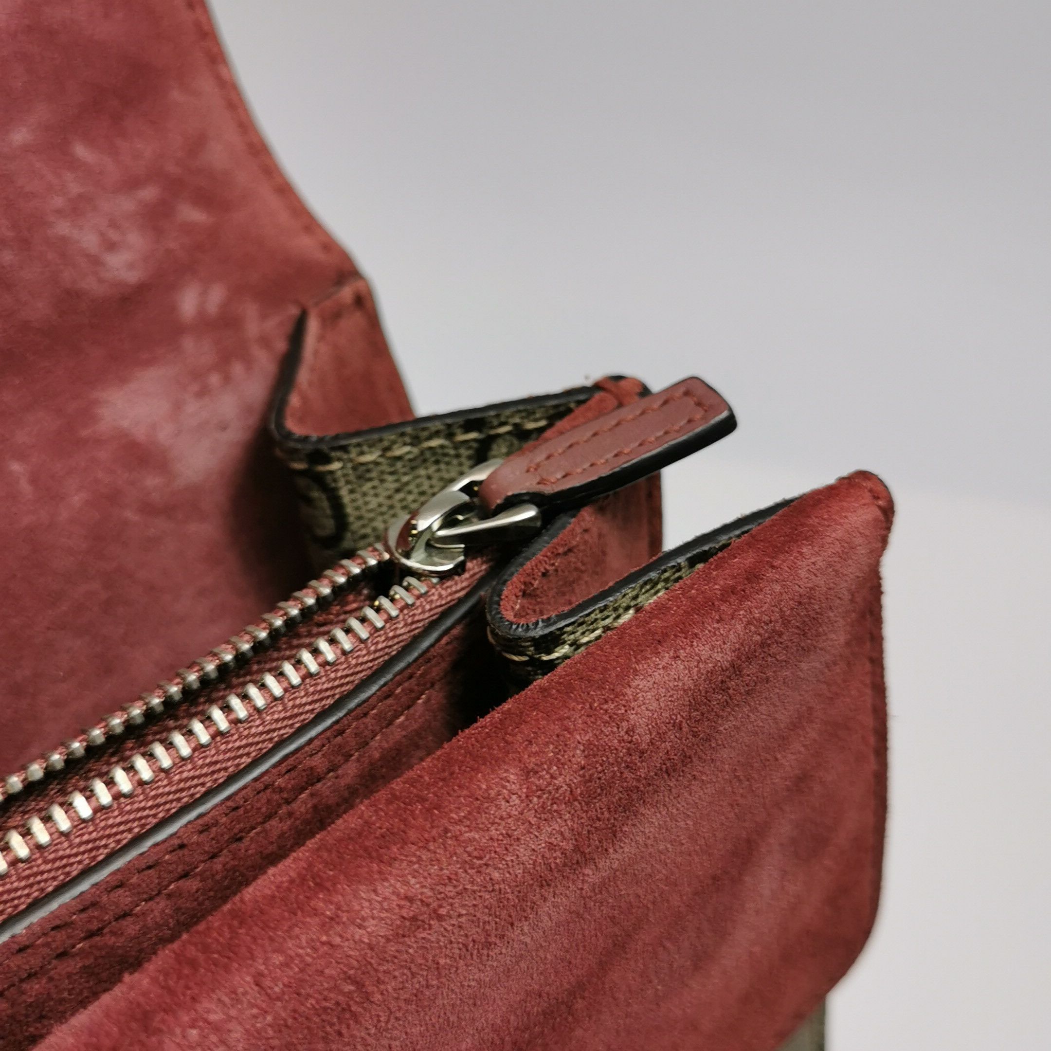 Gucci Gucci Women os Shoulder Bags Size ONE SIZE - 12 Thumbnail