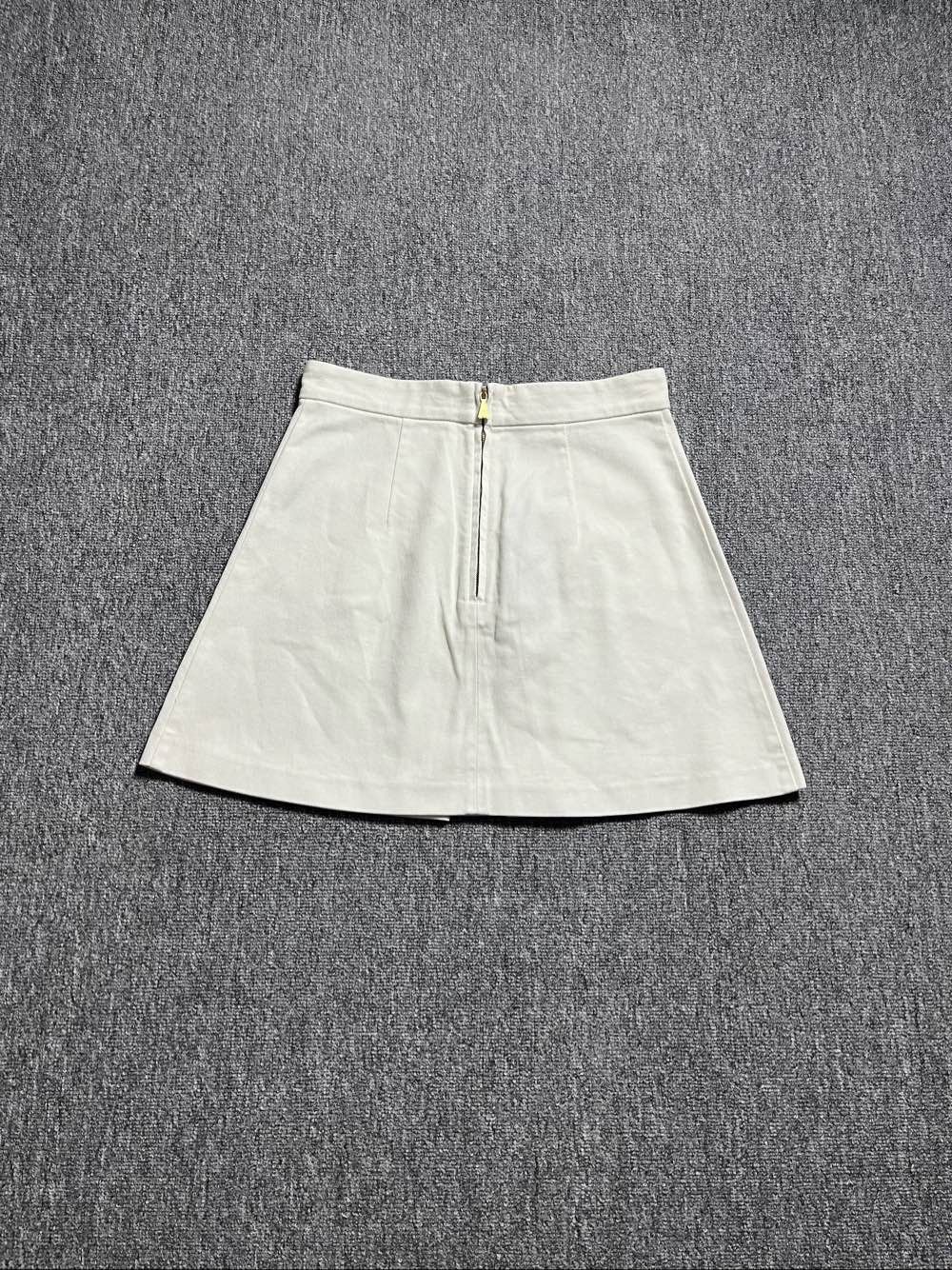 Gucci Gucci Horsebit Detail Cotton Mini Skirt Size 42 Size 28" / US 6 / IT 42 - 2 Thumbnail