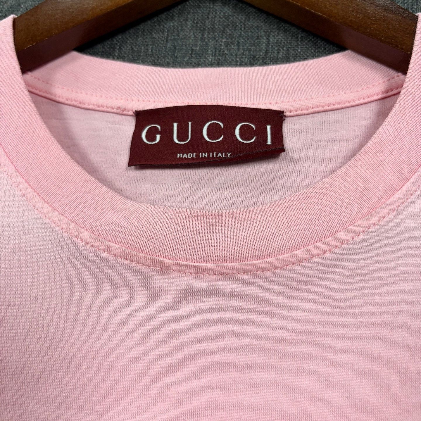 Gucci Gucci Logo Print T-Shirt Size M Size M / US 6-8 / IT 42-44 - 3 Thumbnail