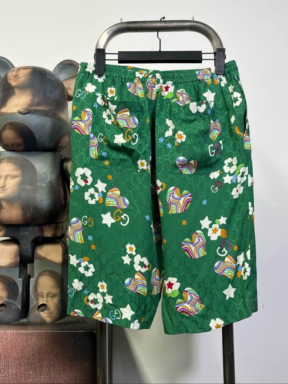 Gucci Gucci Floral Silk Shorts Size 44 Size US 28 / EU 44 - 2 Thumbnail