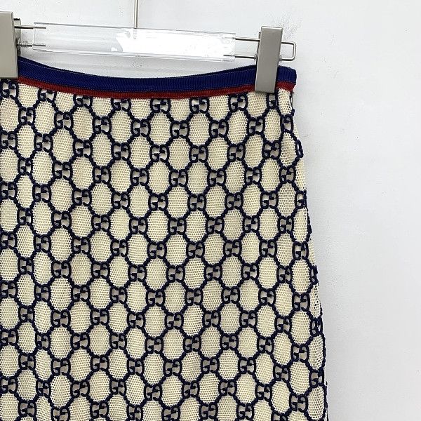 Gucci Gucci GG Logo Knit Mini Skirt Size 38 Size 26" / US 2 / IT 38 - 5 Thumbnail