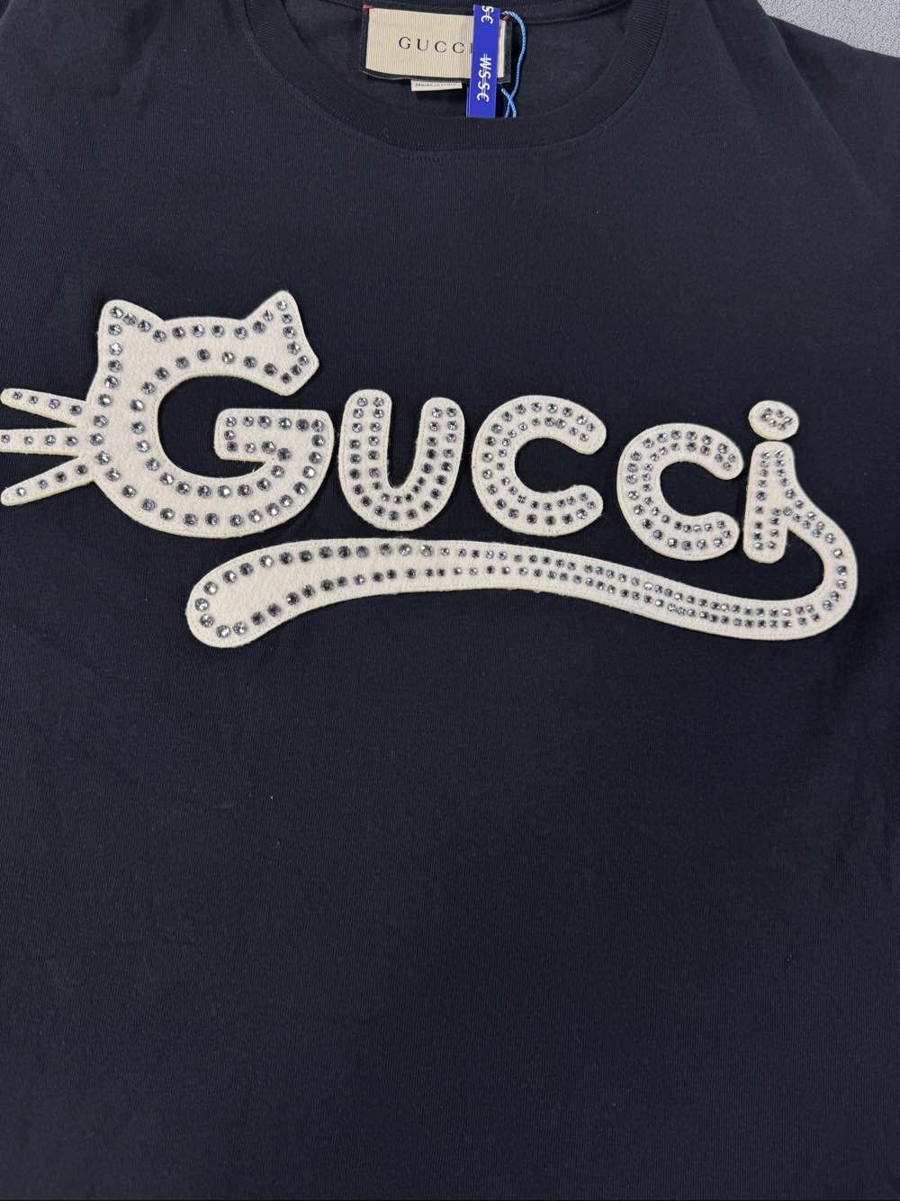 Gucci Gucci Rhinestone Graphic T-Shirt Size S Size S / US 4 / IT 40 - 5 Thumbnail