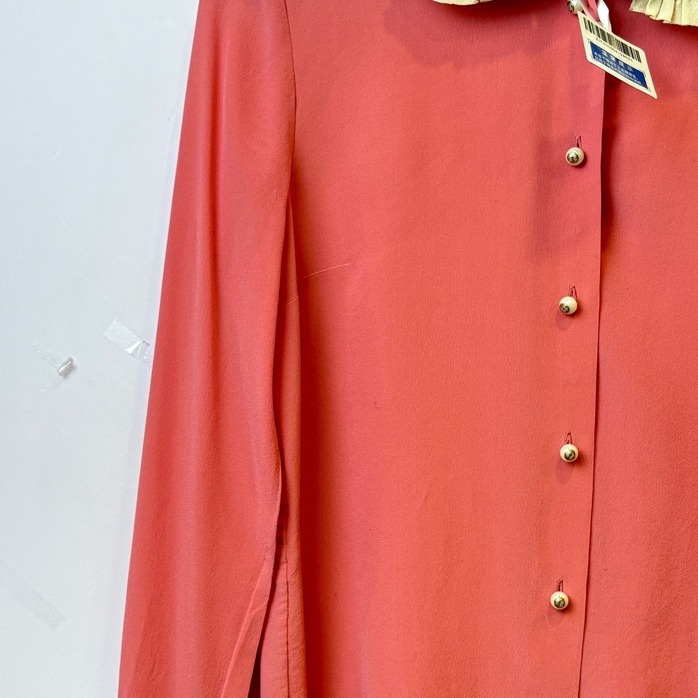 Gucci Gucci Ruffle Collar Button Up Blouse Size 40 Size S / US 4 / IT 40 - 6 Thumbnail
