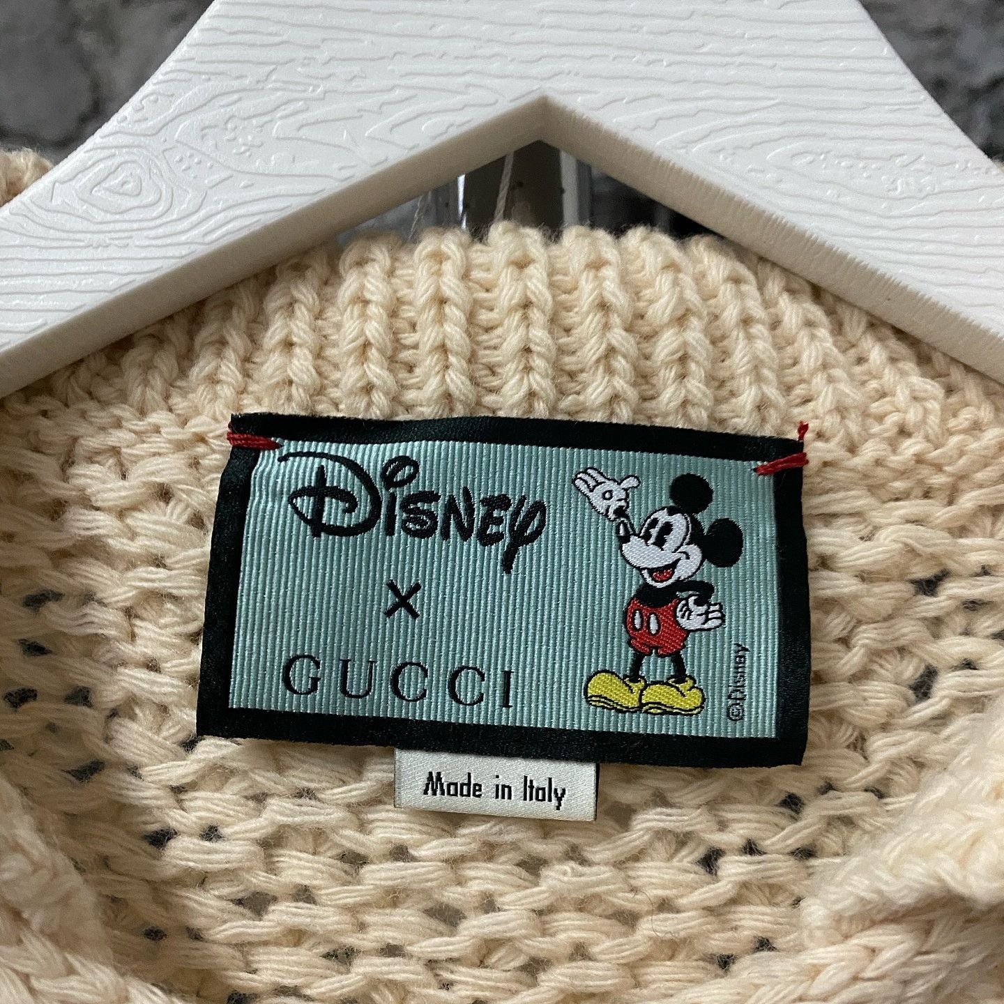 Gucci Gucci x Disney Mickey Mouse Knit Sweater Size XS Size XS / US 0-2 / IT 36-38 - 3 Thumbnail
