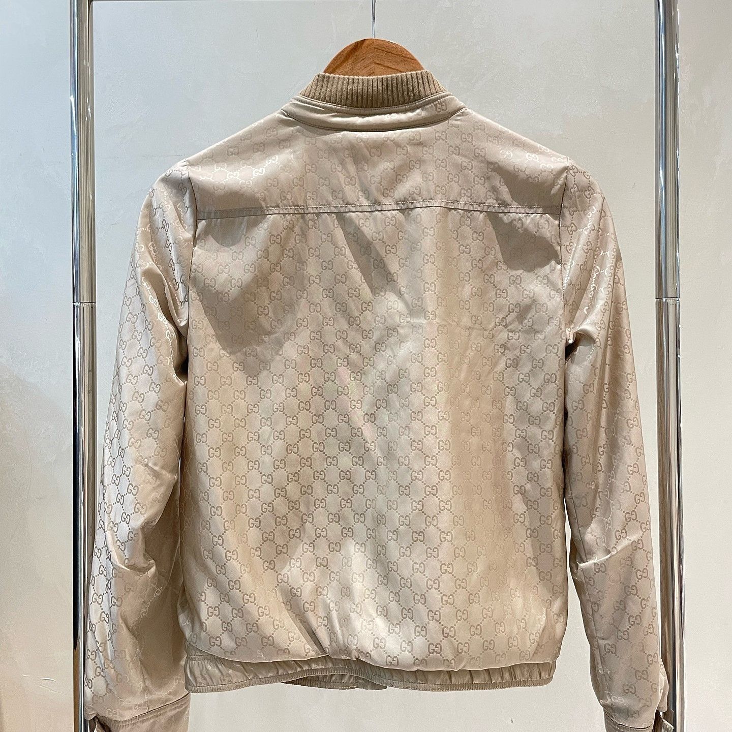 Gucci Gucci Monogram Jacket Size XS Size XS / US 0-2 / IT 36-38 - 2 Thumbnail
