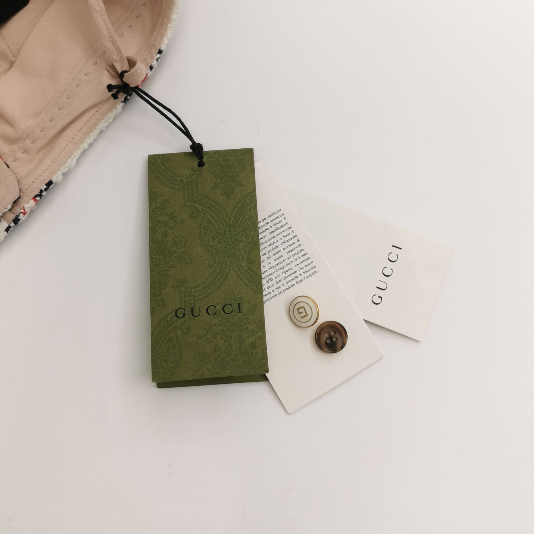 Gucci Gucci Plaid Tweed Shorts Size 42 Size 28" / US 6 / IT 42 - 4 Thumbnail