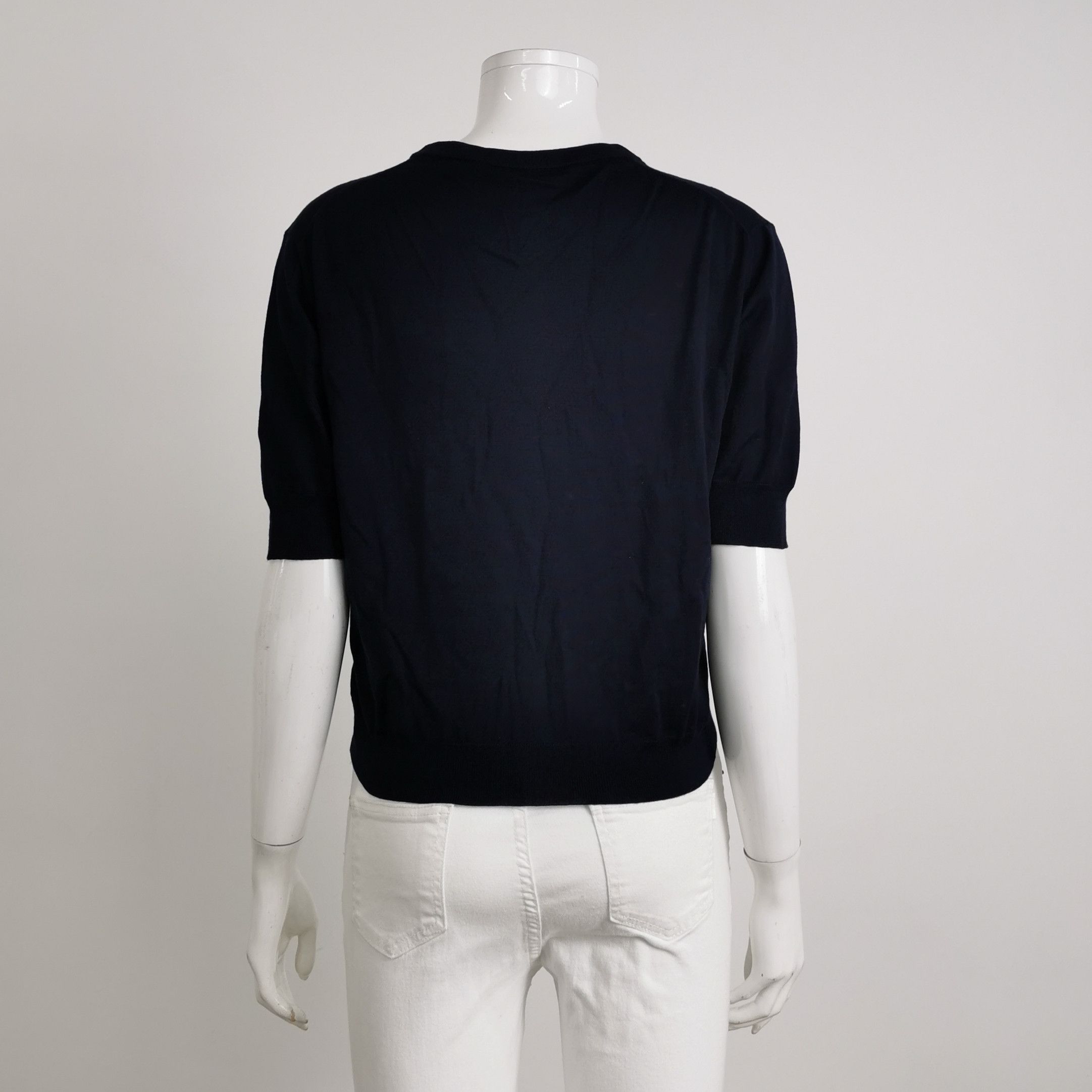 Gucci Gucci Logo Short Sleeve Sweater Size L Size L / US 10 / IT 46 - 2 Thumbnail