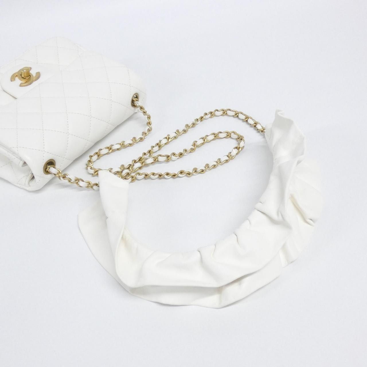 Chanel Chanel Chanel Lambskin Shoulder Bag Leather Shoulder Bag AS2203 DUTY FREE for USA Size ONE SIZE - 7 Thumbnail