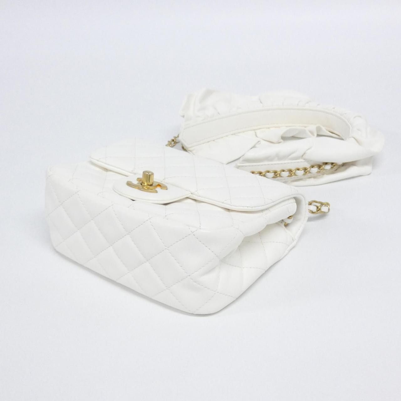 Chanel Chanel Chanel Lambskin Shoulder Bag Leather Shoulder Bag AS2203 DUTY FREE for USA Size ONE SIZE - 3 Thumbnail