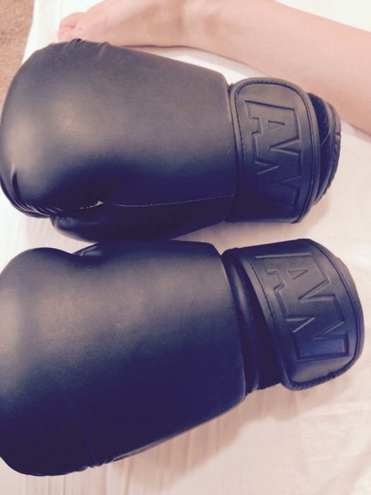 Alexander Wang *SALE*Boxing Gloves Size ONE SIZE - 1 Preview