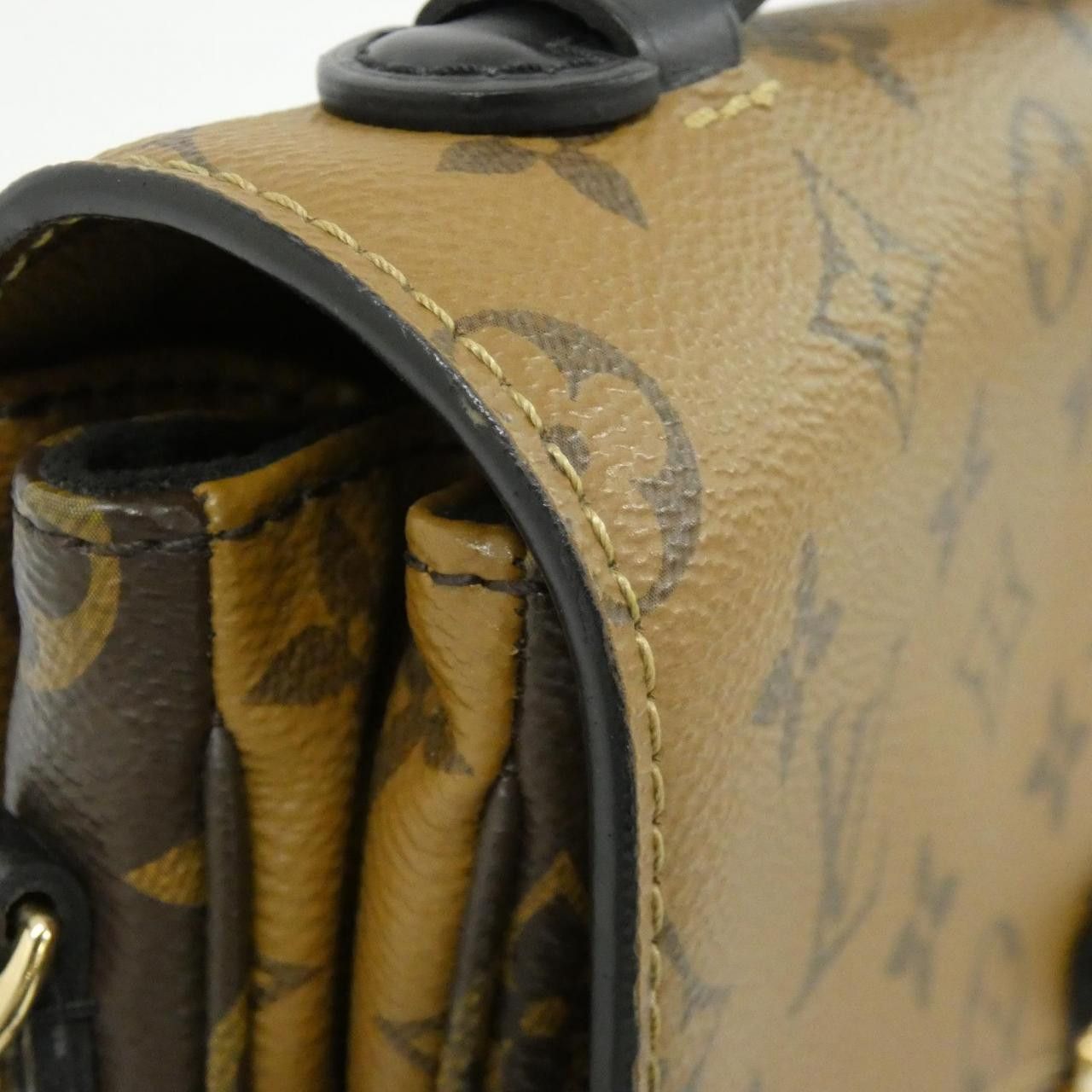 Louis Vuitton Louis Vuitton Louis Vuitton Pochette Metis Monogram Reverse Shoulder Bag Textile Crossbody Bag M44876 DUTY FREE for USA Size ONE SIZE - 7 Thumbnail