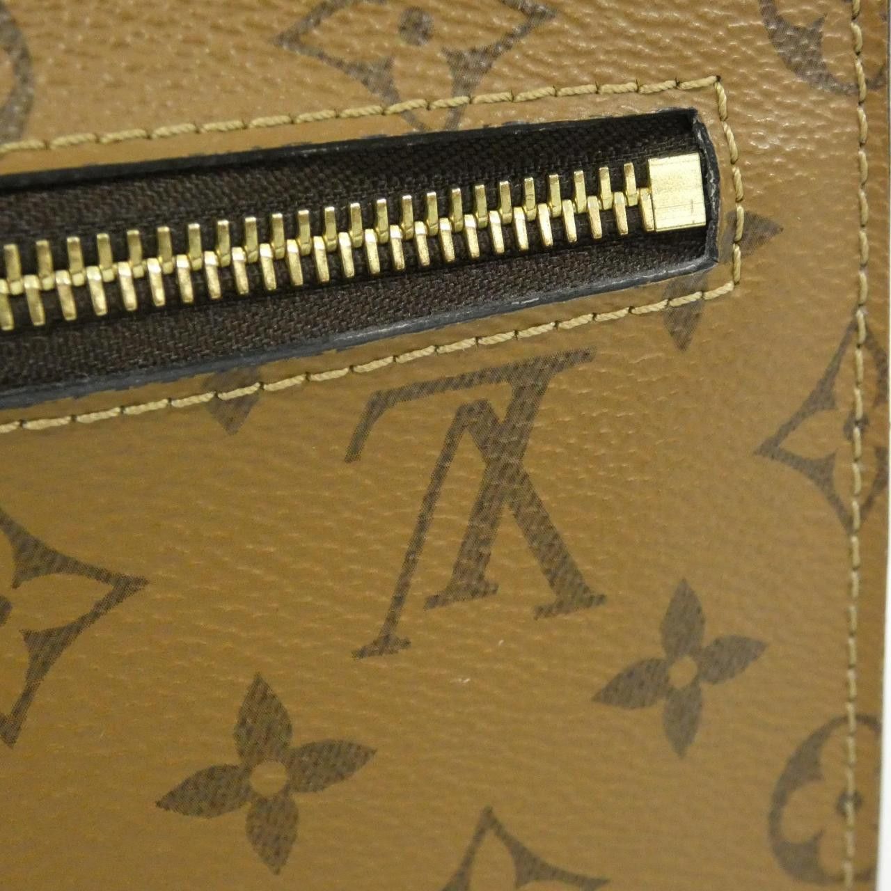 Louis Vuitton Louis Vuitton Louis Vuitton Pochette Metis Monogram Reverse Shoulder Bag Textile Crossbody Bag M44876 DUTY FREE for USA Size ONE SIZE - 5 Thumbnail