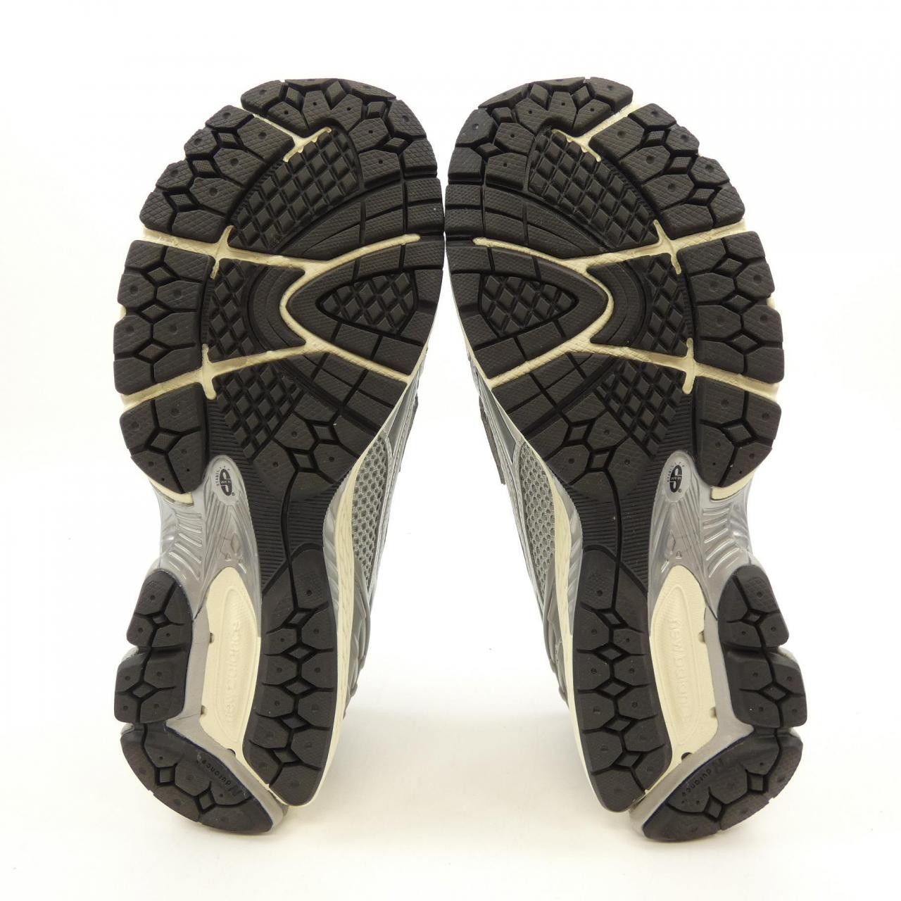 Other Other New Balance Sneakers Plastic / Synthetic Shoes U1906LAE DUTY FREE for USA Size ONE SIZE - 4 Thumbnail