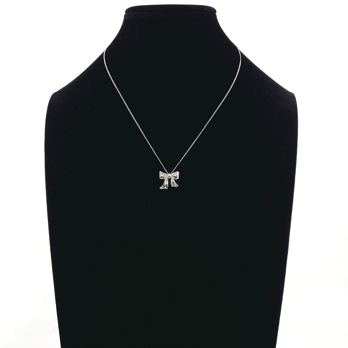 Tiffany & Co. Tiffany & Co. Tiffany & Co. Ribbon Silver Necklace Precious Metal Necklace DUTY FREE for USA Size ONE SIZE - 8 Thumbnail