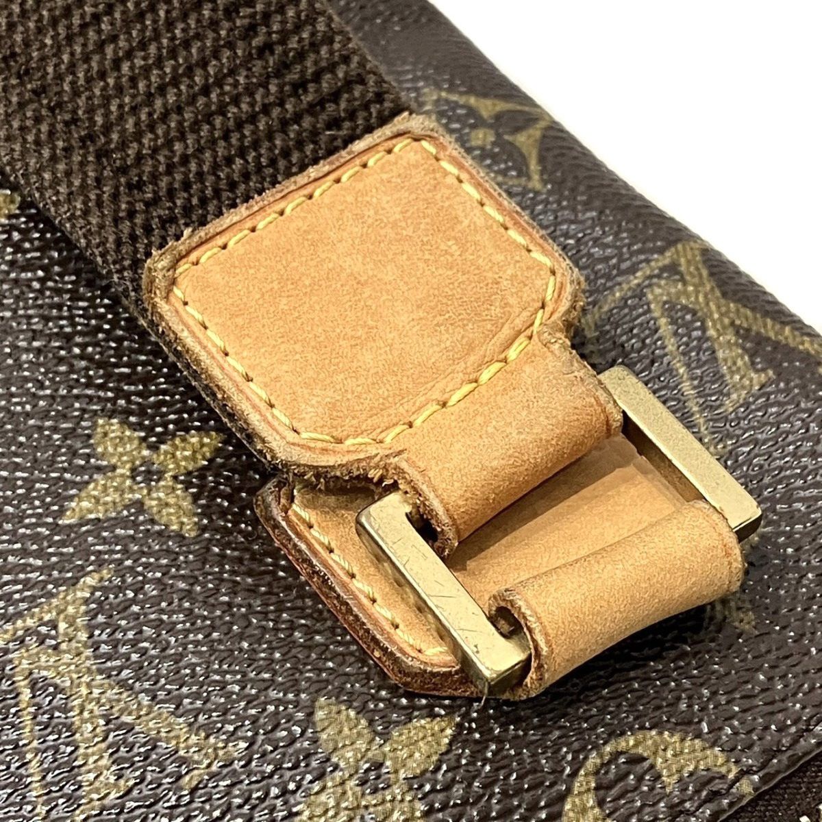 Louis Vuitton Louis Vuitton Louis Vuitton Pochette Bosphore Monogram shoulder bag Textile Shoulder Bag M40044 DUTY FREE for USA Size ONE SIZE - 6 Thumbnail
