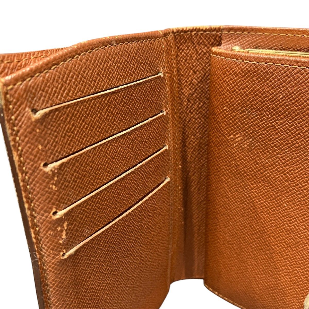 Louis Vuitton Louis Vuitton Louis Vuitton Porte Monnaie Viennois Monogram wallet Textile Short Wallet M61663 DUTY FREE for USA Size ONE SIZE - 6 Thumbnail