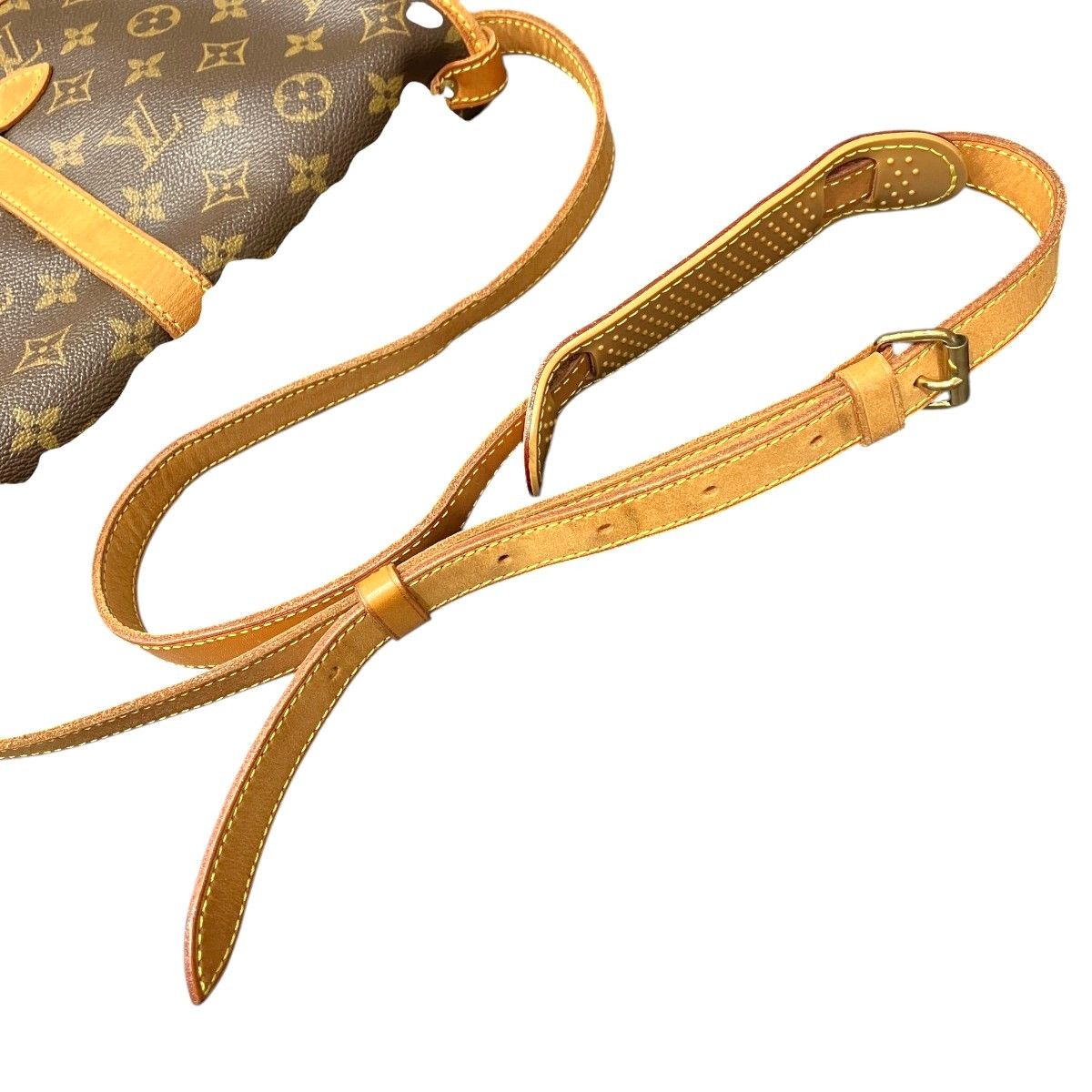 Louis Vuitton Louis Vuitton Louis Vuitton Saumur Monogram shoulder bag Textile Shoulder Bag M42256 DUTY FREE for USA Size ONE SIZE - 9 Thumbnail