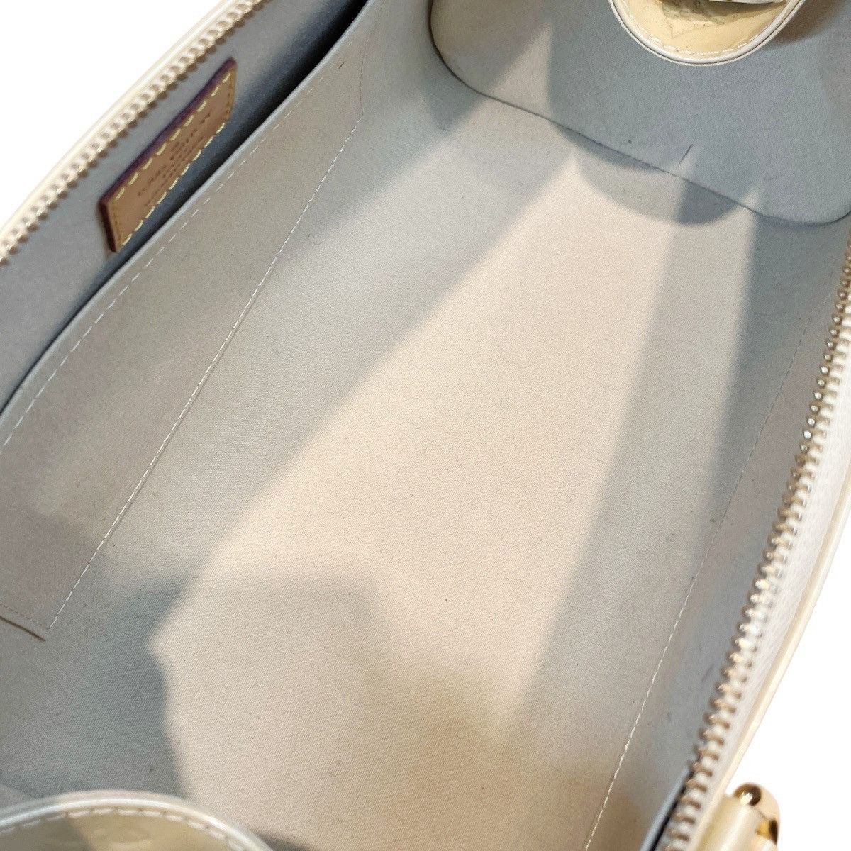 Louis Vuitton Louis Vuitton Louis Vuitton Sherwood PM Monogram Vernis Handbag Leather Handbag M91491 DUTY FREE for USA Size ONE SIZE - 5 Thumbnail