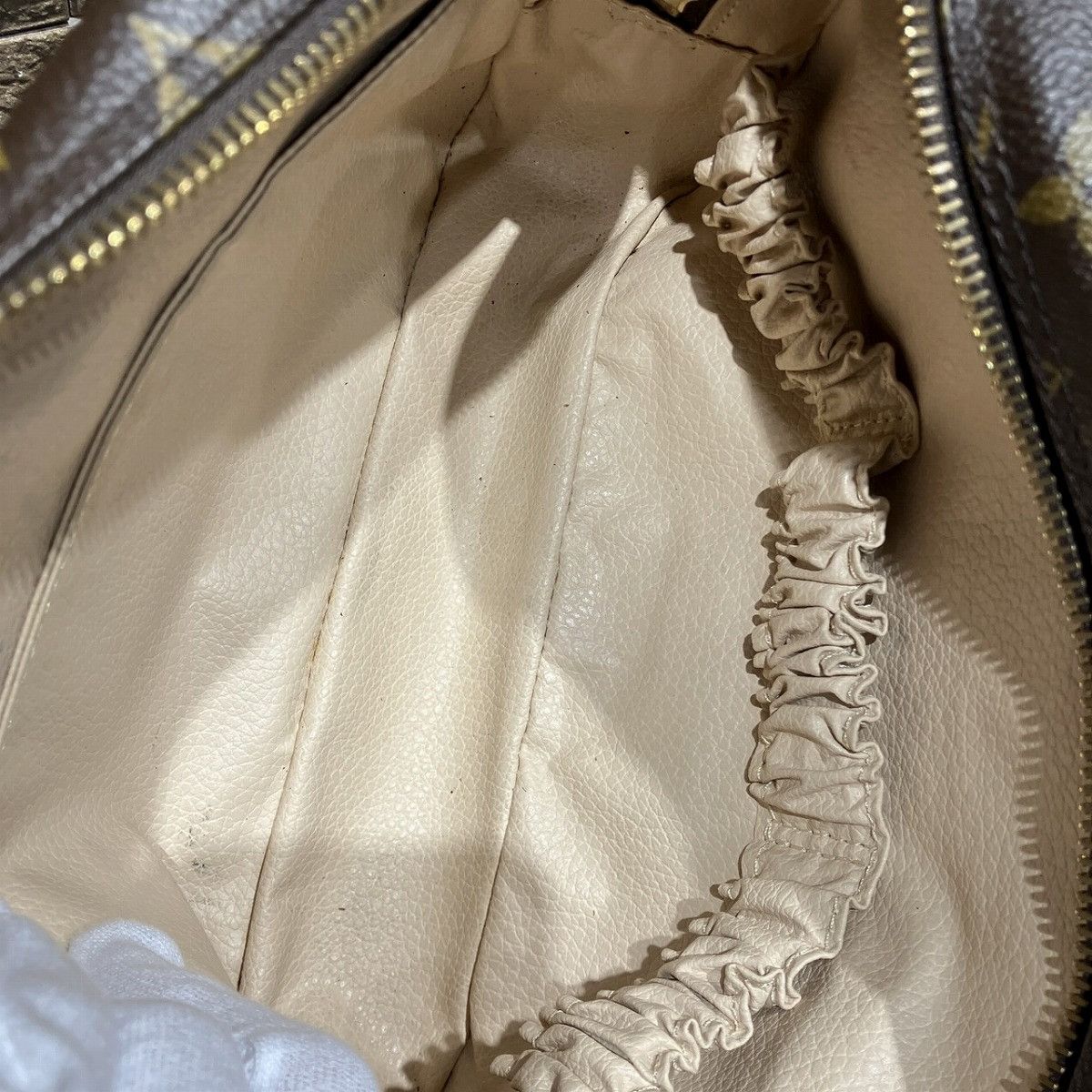Louis Vuitton Louis Vuitton Louis Vuitton Trousse Toilette 23 Monogram Clutch Bag Textile Vanity Bag M47524 DUTY FREE for USA Size ONE SIZE - 5 Thumbnail