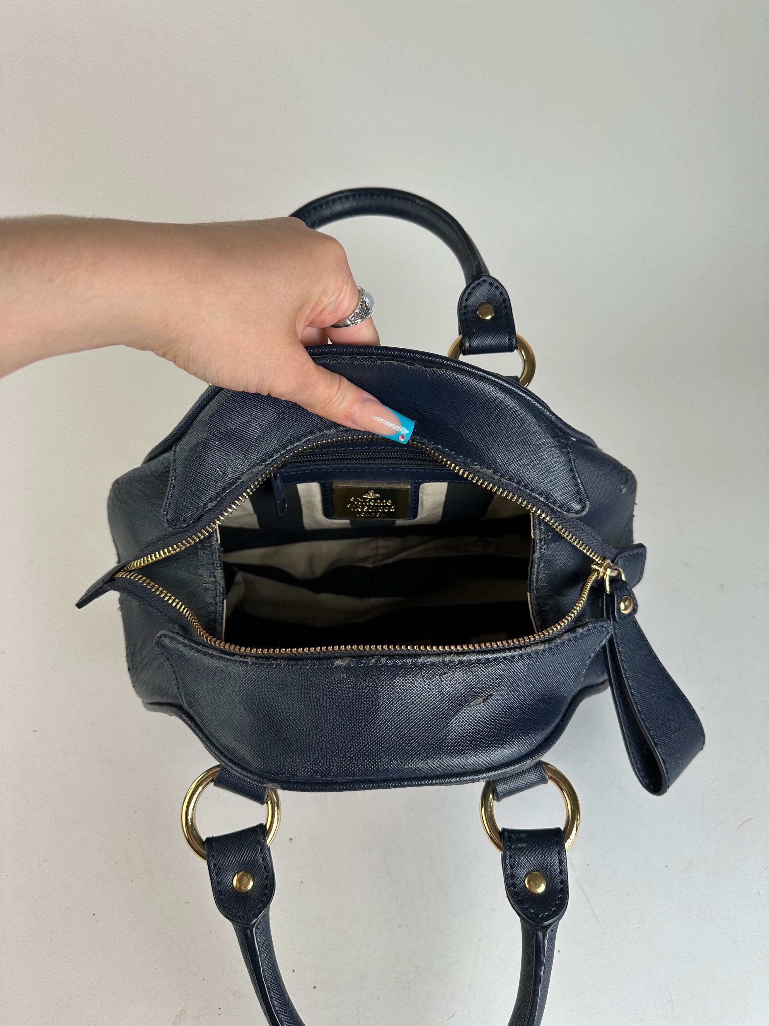 Vivienne Westwood Vintage Leather Handbag Navy Size ONE SIZE - 9 Thumbnail