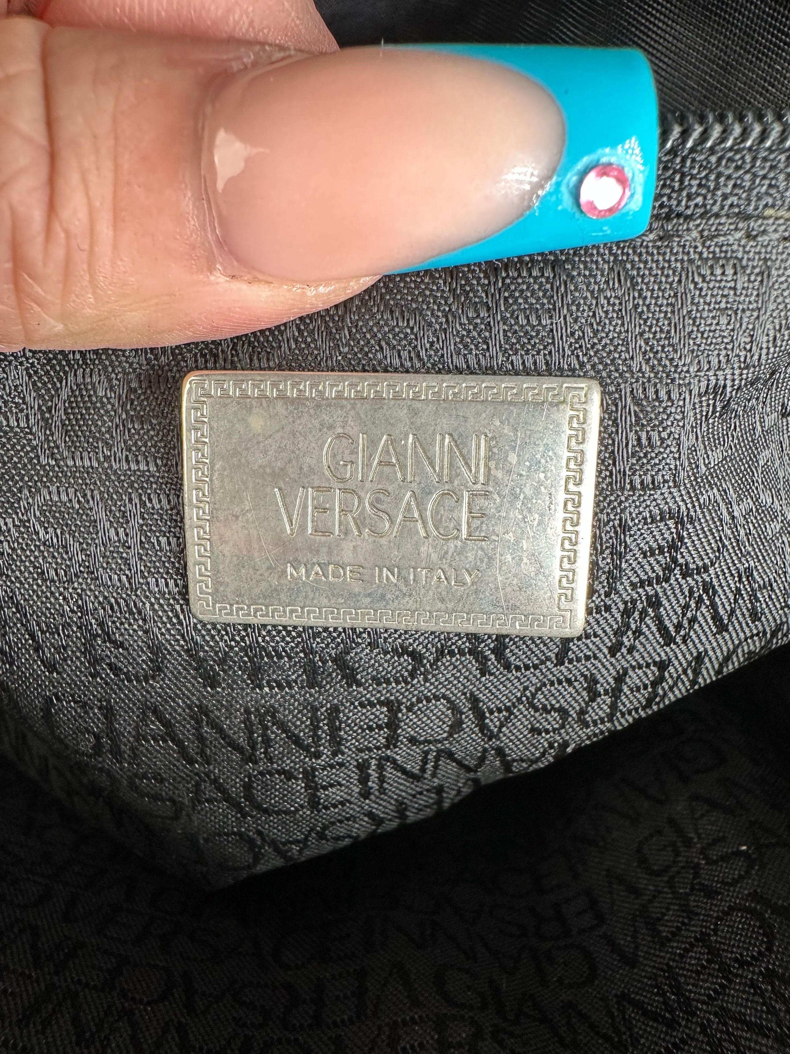 Versace Gianni Black Patent Leather Handbag with Silver-Tone Medusa Size ONE SIZE - 5 Thumbnail