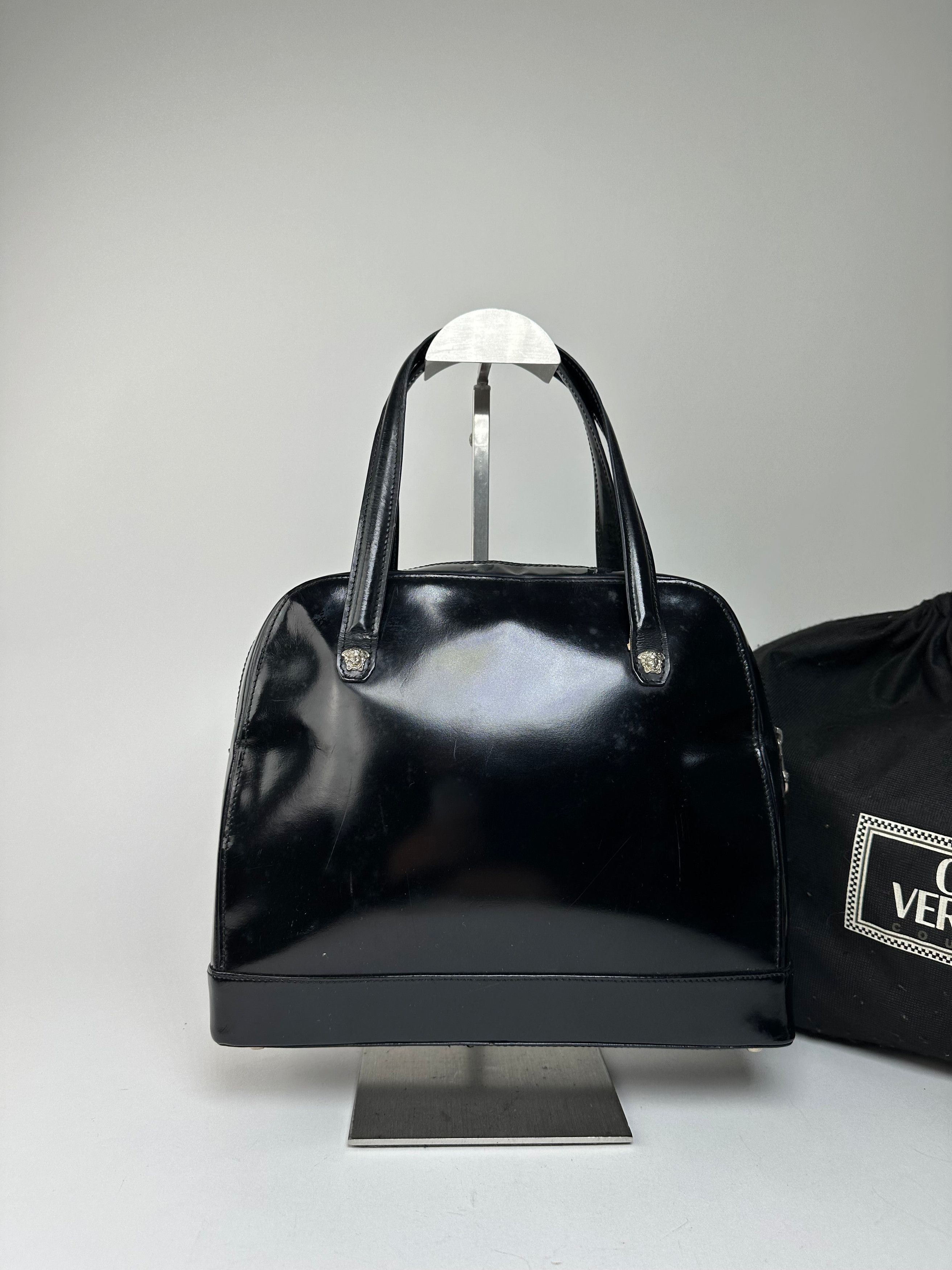 Versace Gianni Black Patent Leather Handbag with Silver-Tone Medusa Size ONE SIZE - 10 Thumbnail