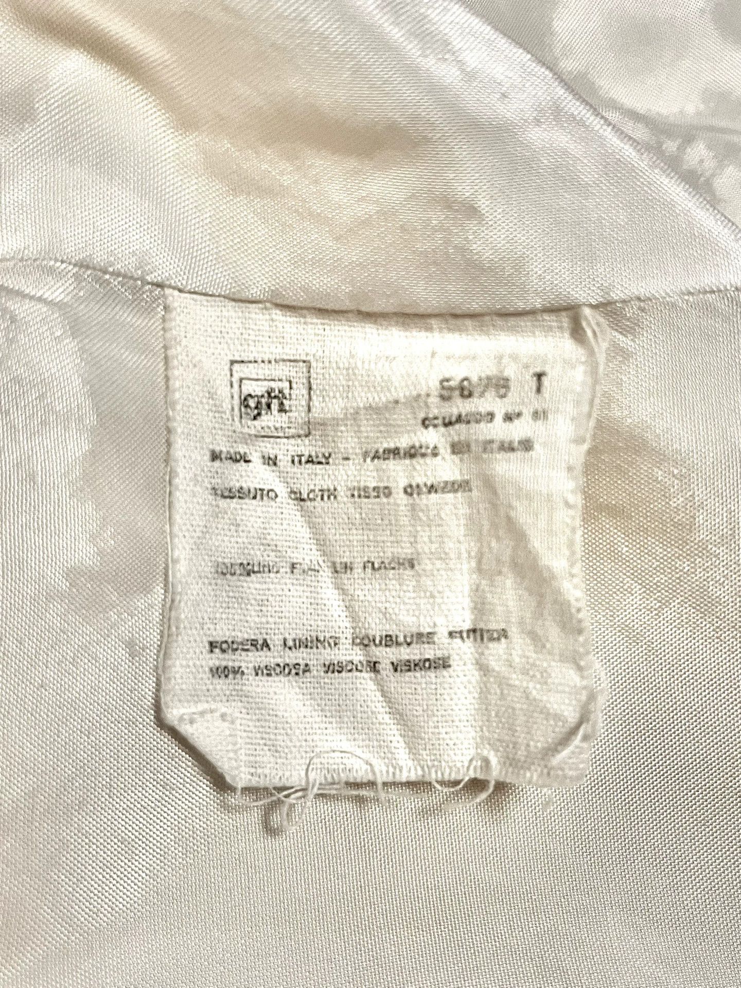 Giorgio Armani Giorgio Armani Beige Linen Blazer Size US M / EU 48-50 / 2 - 9 Thumbnail