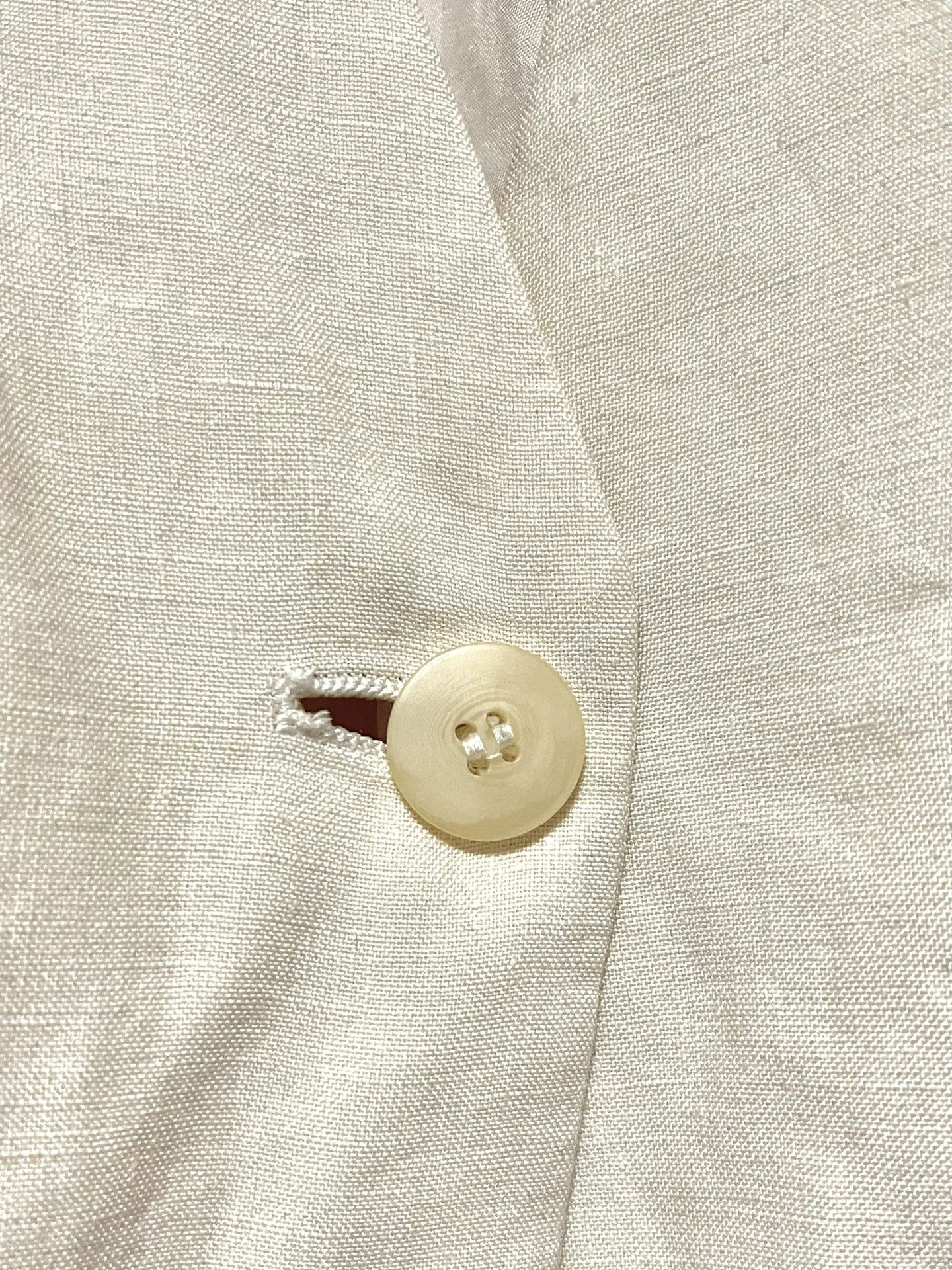 Giorgio Armani Giorgio Armani Beige Linen Blazer Size US M / EU 48-50 / 2 - 4 Thumbnail