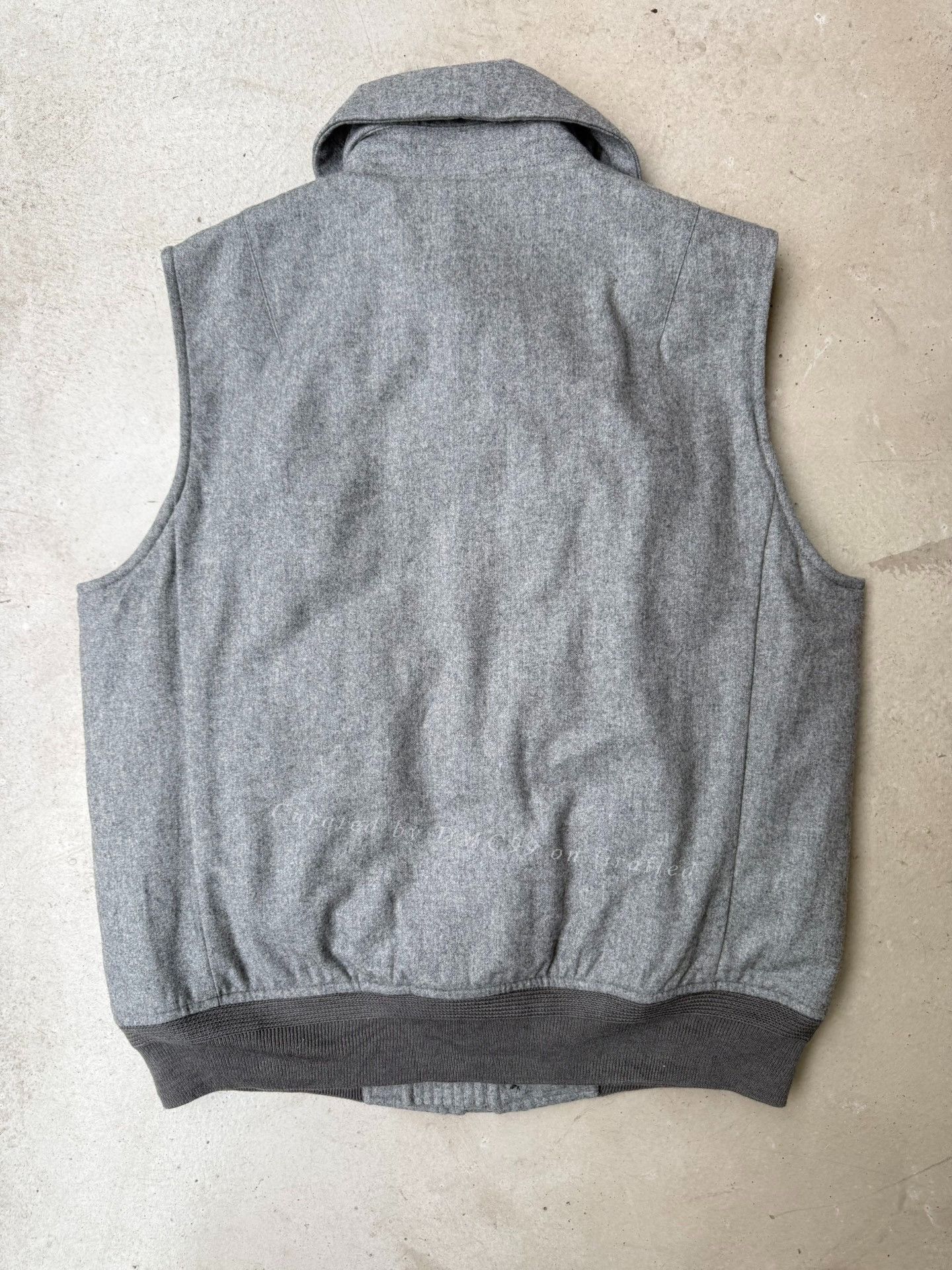Vintage Vintage Ralph Lauren Women's Down Vest Size M / US 6-8 / IT 42-44 - 5 Thumbnail