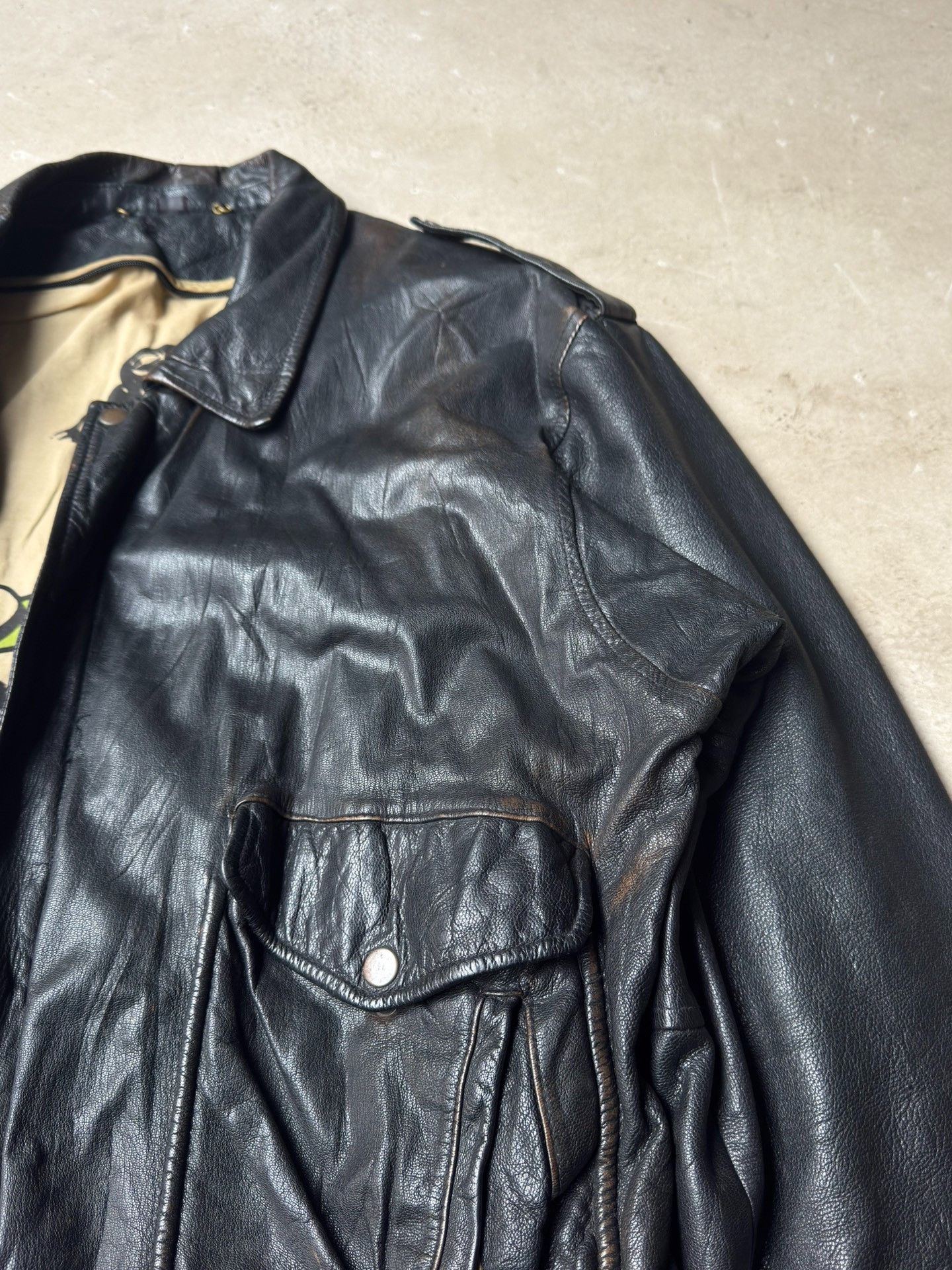 Vintage Vintage 90s Ma-2 Leather Jacket Size US M / EU 48-50 / 2 - 5 Thumbnail